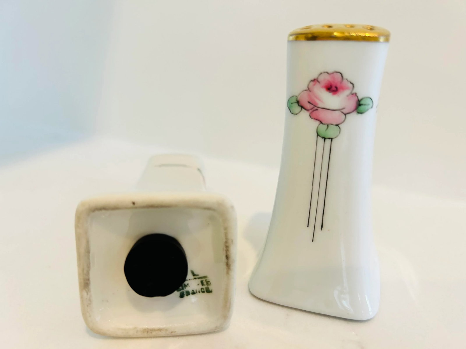 Vintage Art Nouveau Limoges Hand-Painted Porcelain Salt and Pepper Shakers - 6