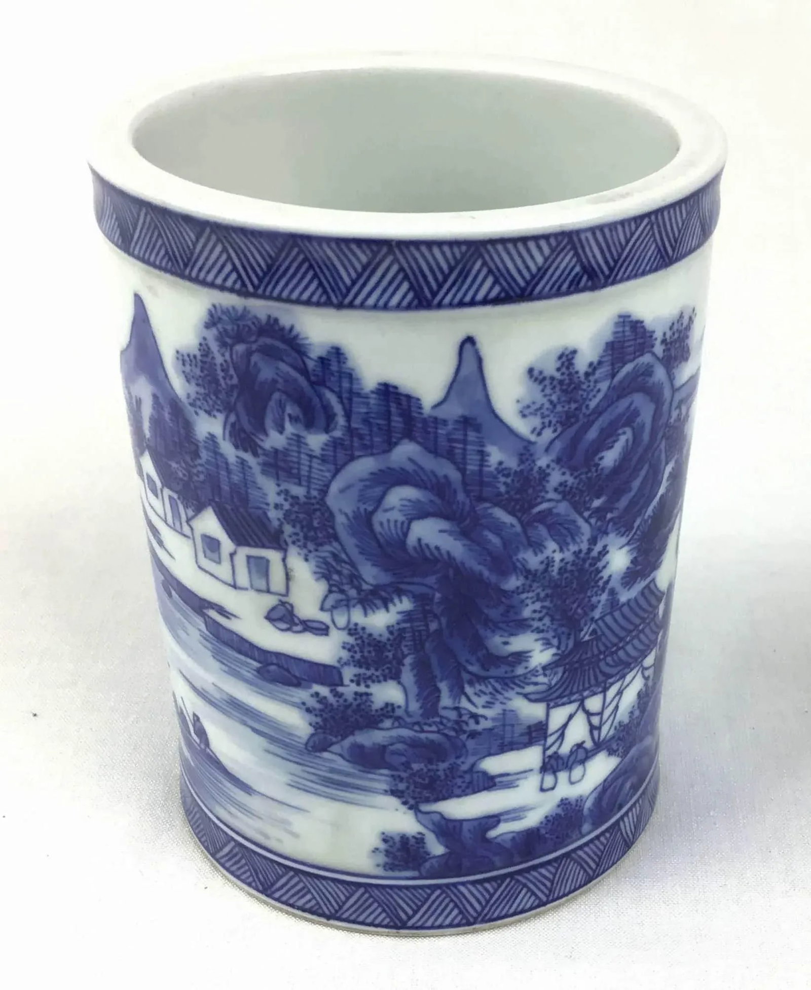 Antique Chinese Porcelain Brush Pot - 2