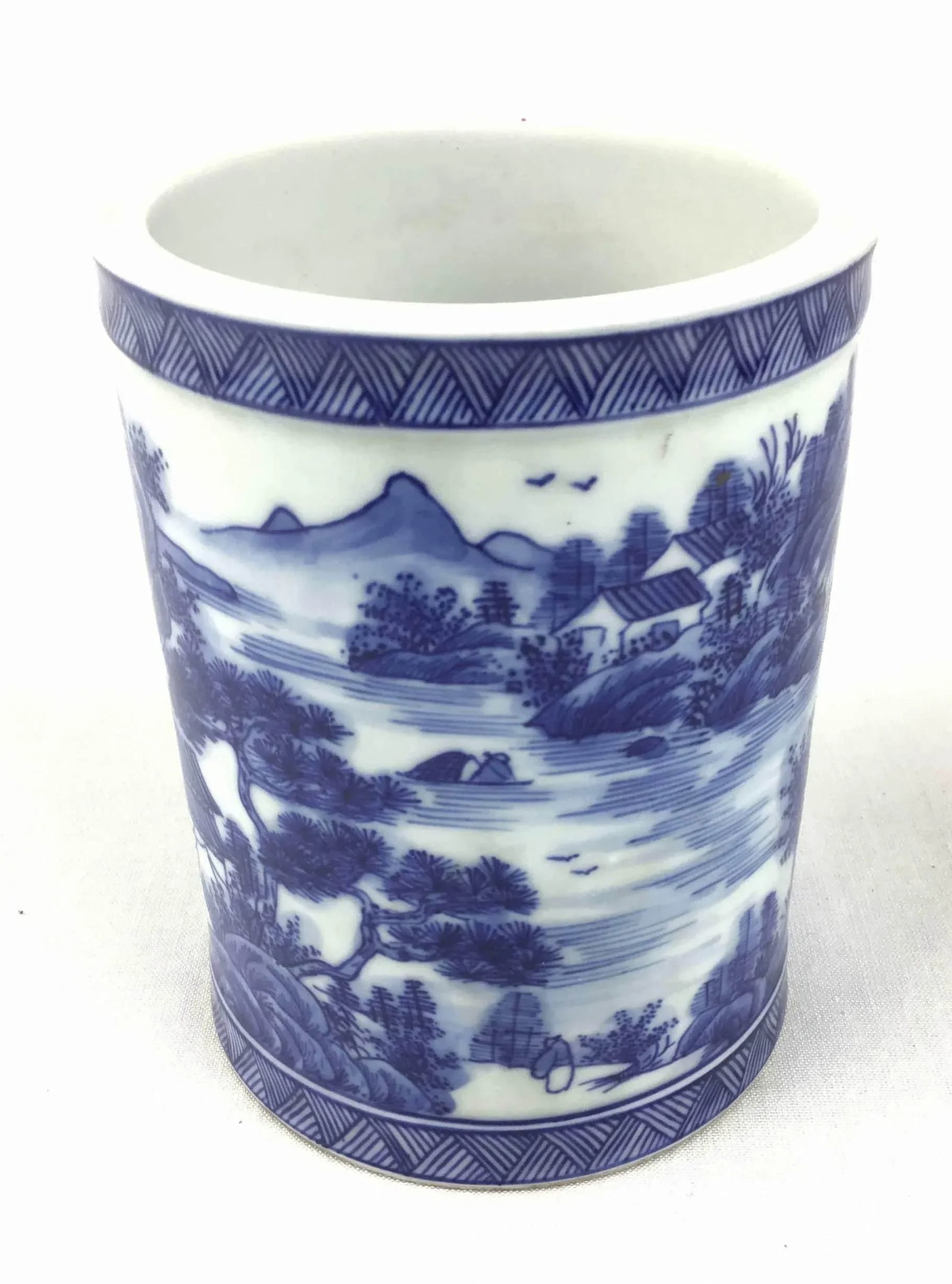 Antique Chinese Porcelain Brush Pot - 3