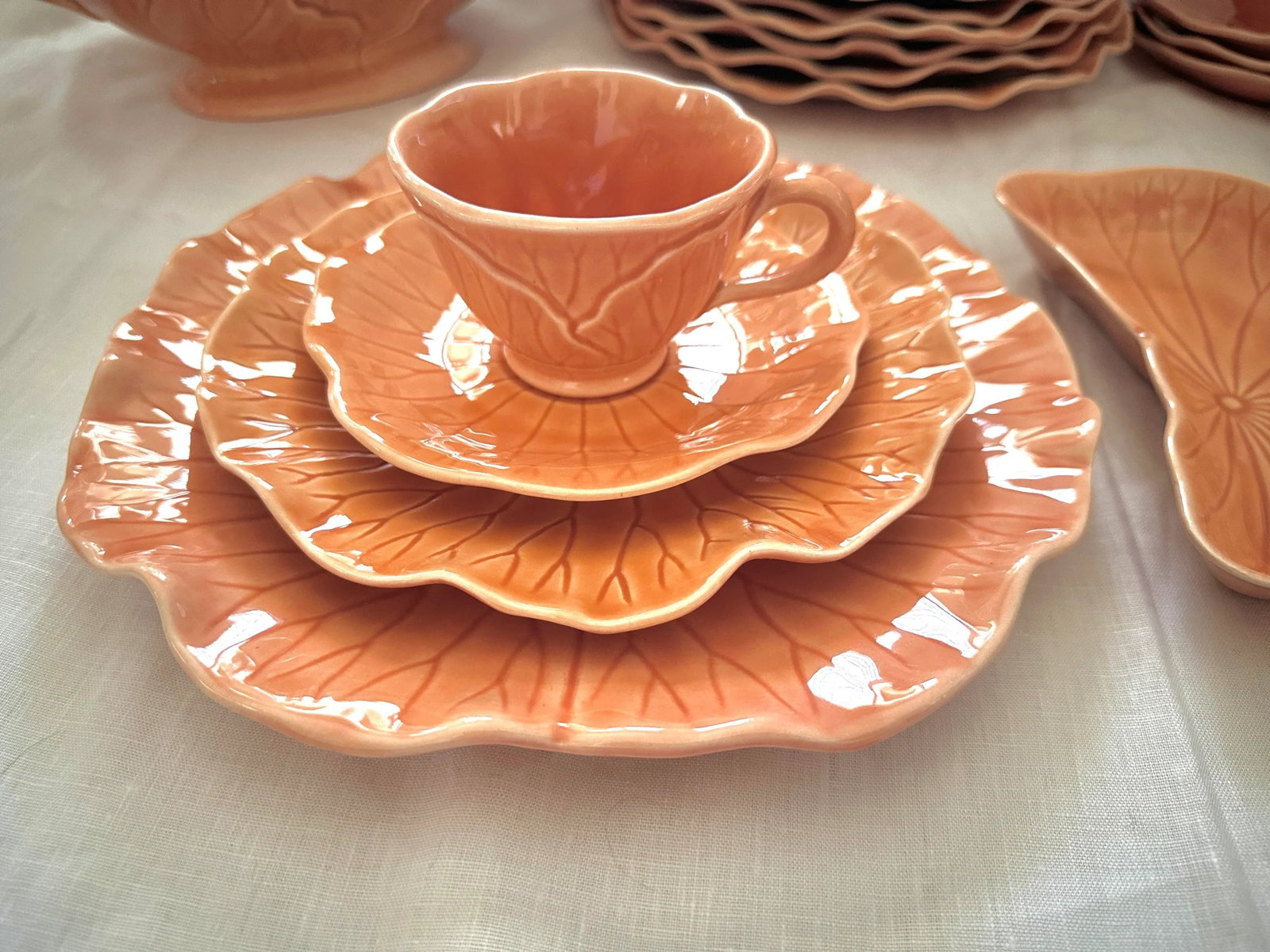 Vintage Peach "Lotus" Dinnerware Set of 45 by Metlox - 2