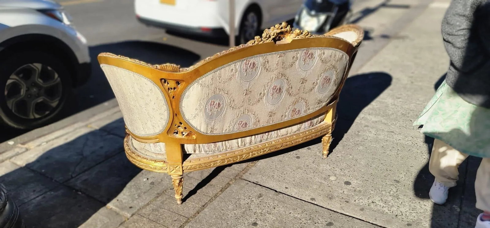 Vintage French Style Gold Leaf Loveseat Sofa - 9