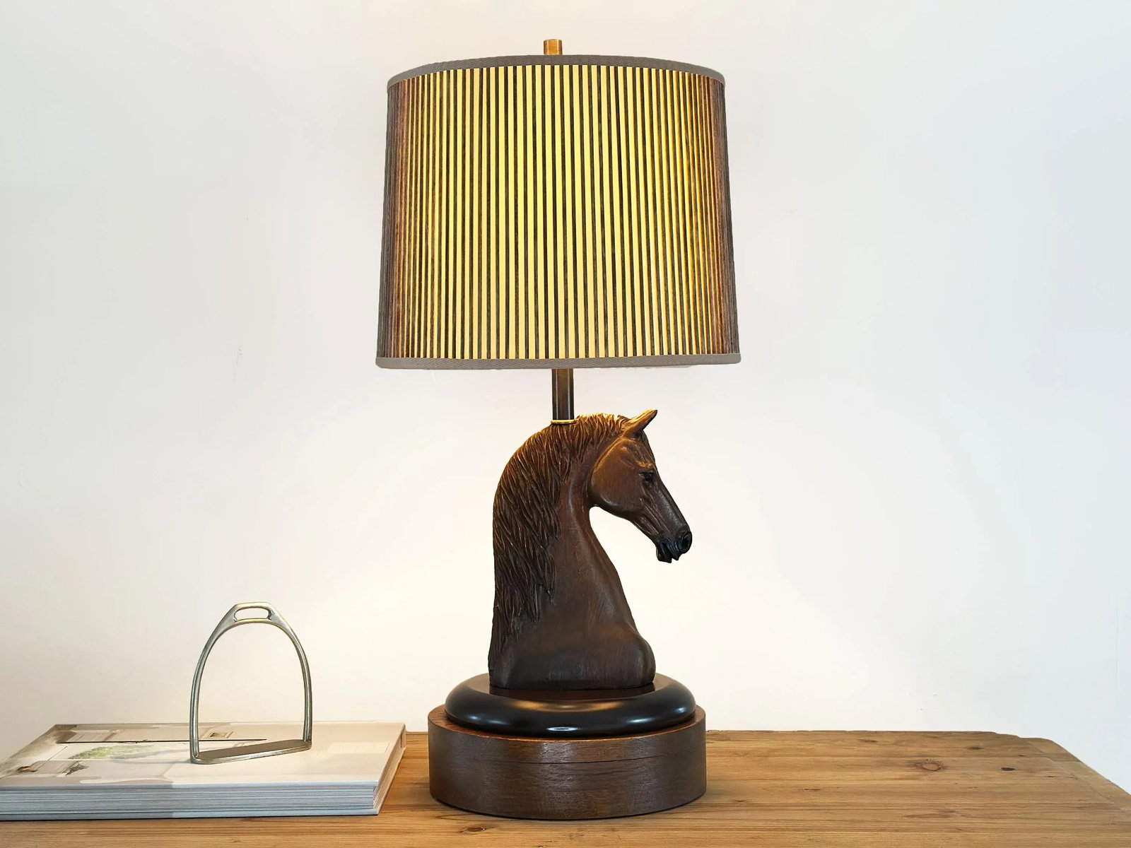1950s Vintage A. Brandt Ranch Oak Equestrian Carved Horse Table Lamp - 5