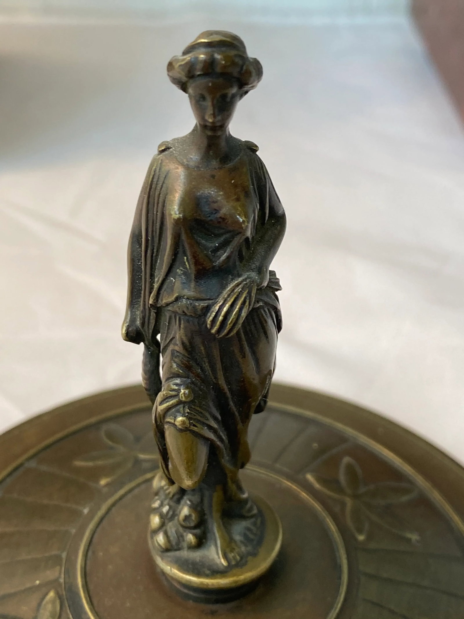 19th Century French Napoleon III Period Bronze Lidded Urns on Marble Bases - a Pair - 5