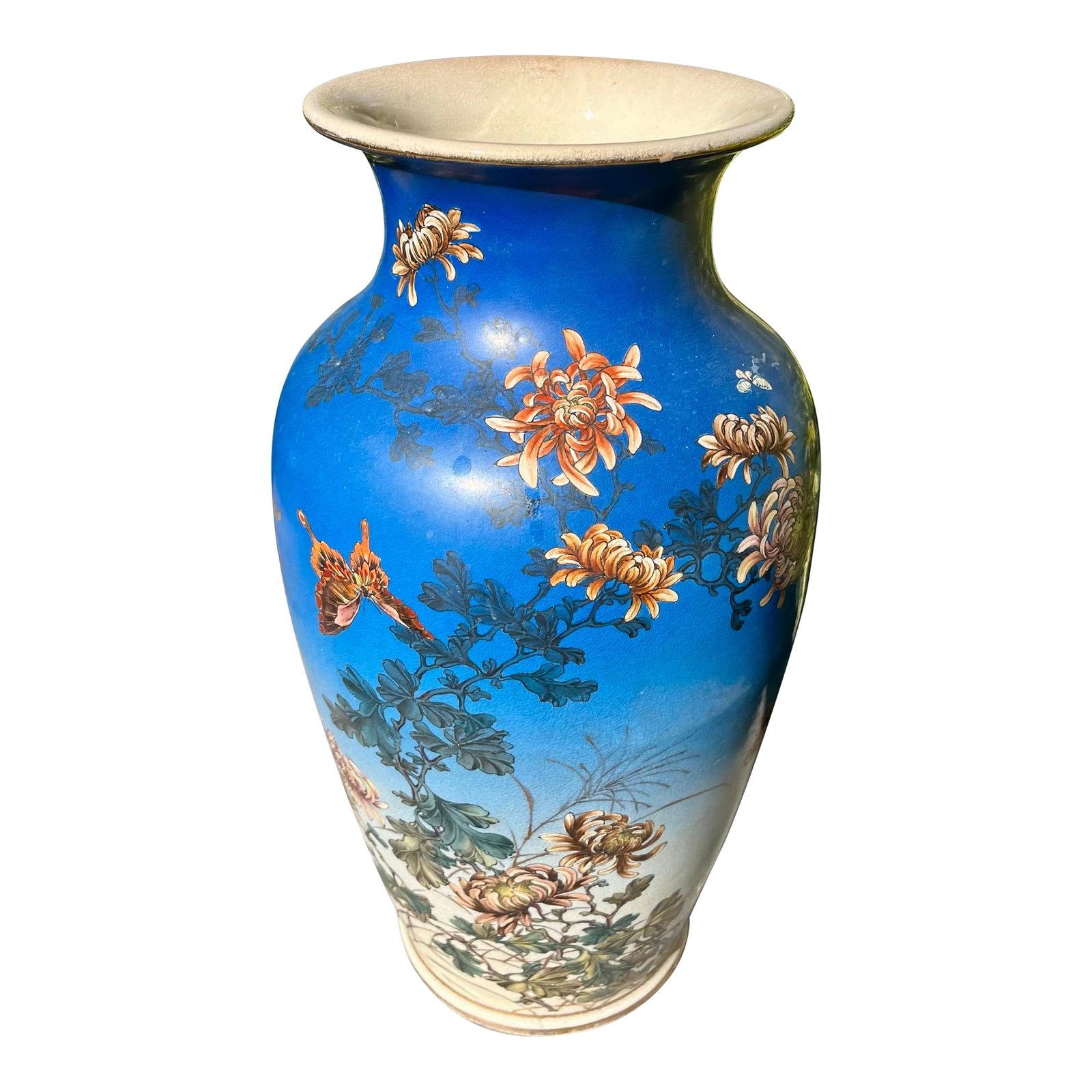 Antique Japanese Satsuma Pottery Vase: Japanese Satsuma vase in a baluster shape made from earthenware with flared rim and slightly waisted neck beautifully decorated with a blue to white base glaze. The body is painted with a subtle sprig