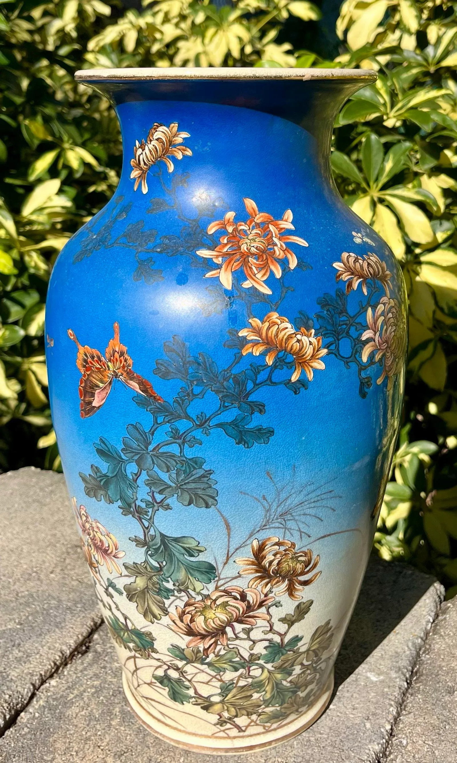 Antique Japanese Satsuma Pottery Vase - 2