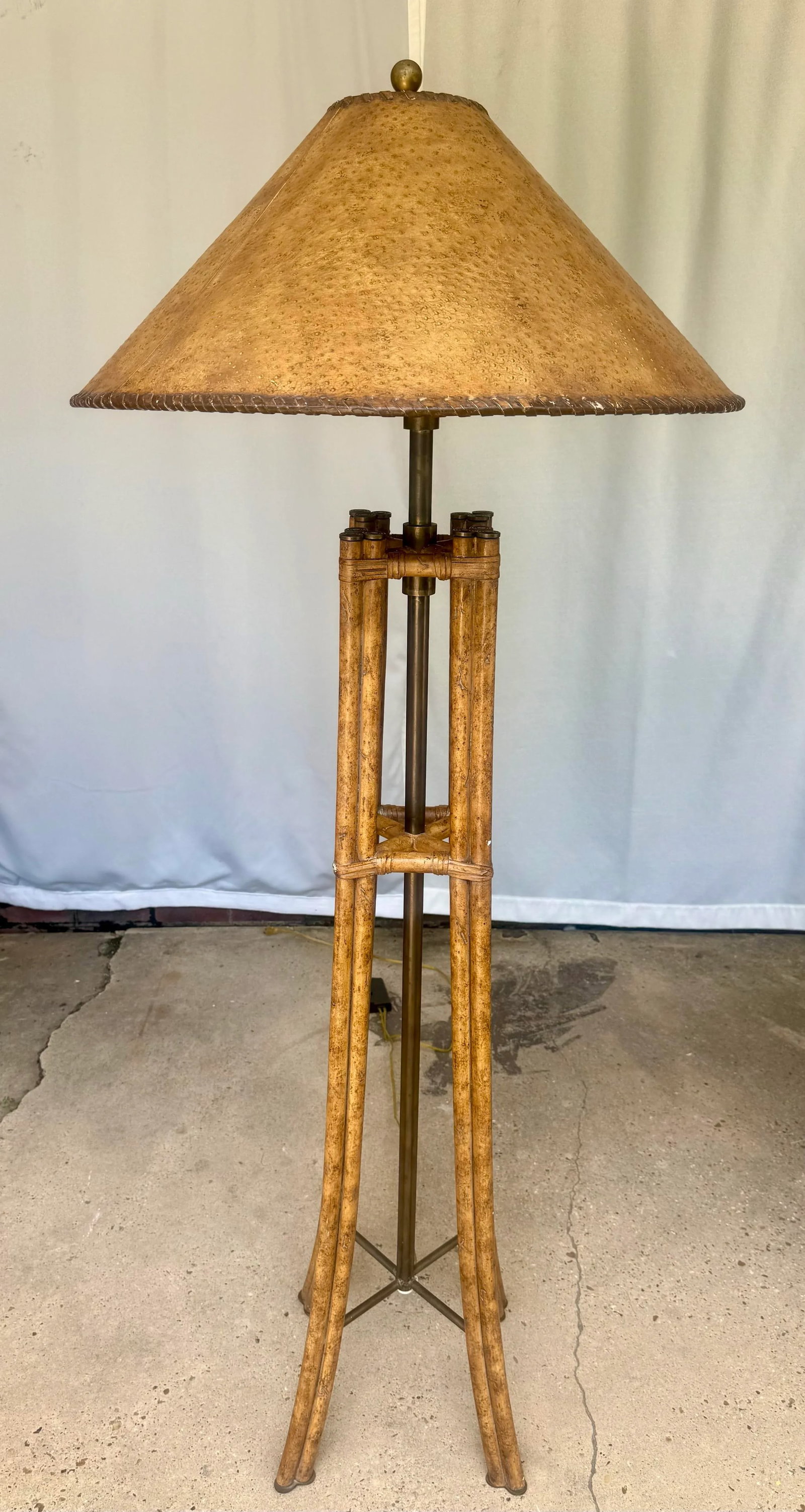 Vintage Maitland-Smith Faux Bamboo and Brass Floor Lamp With Faux Tortoiseshell Lined Leather Shade - 3