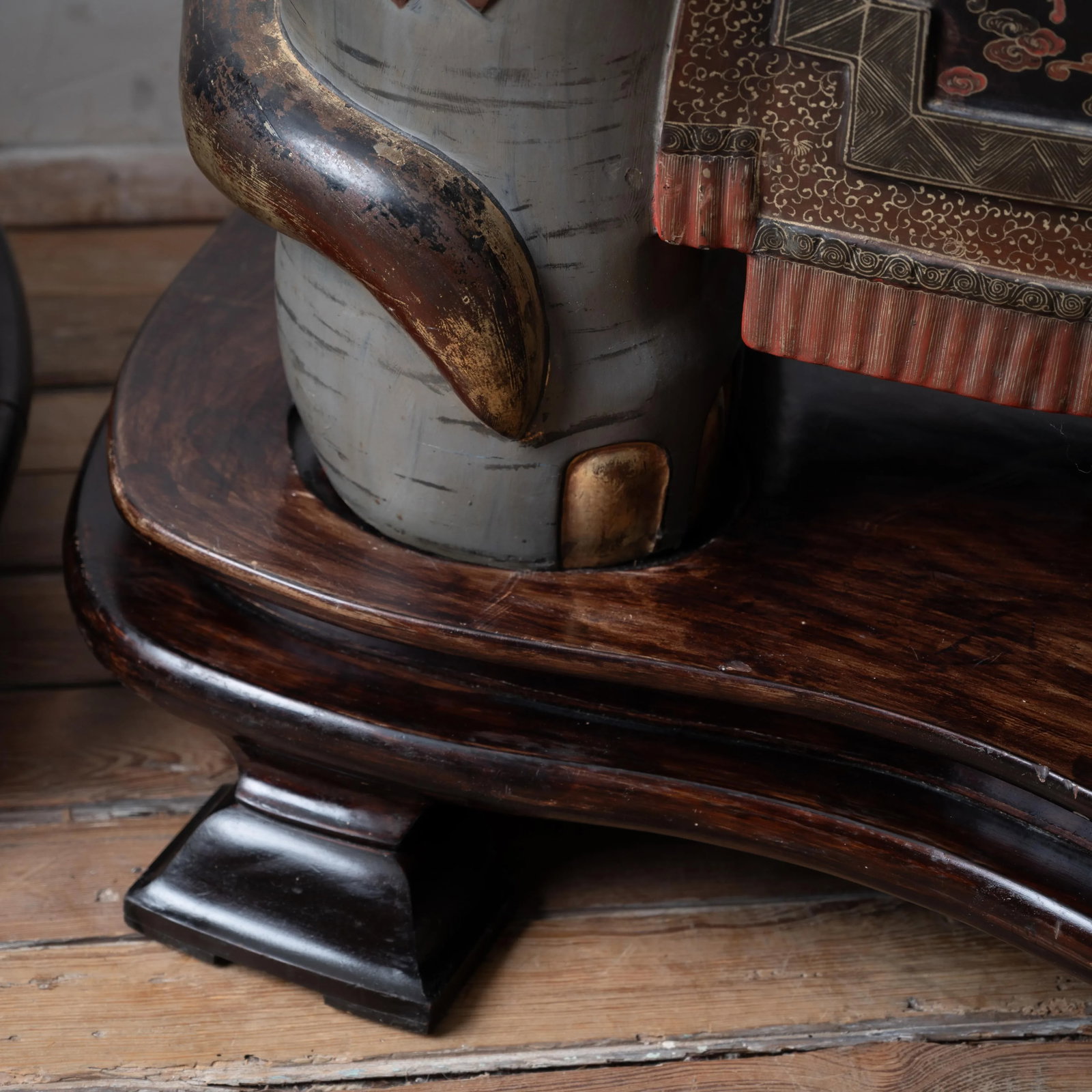 A Pair of Chinese Export Elephant Garden Stools - 18