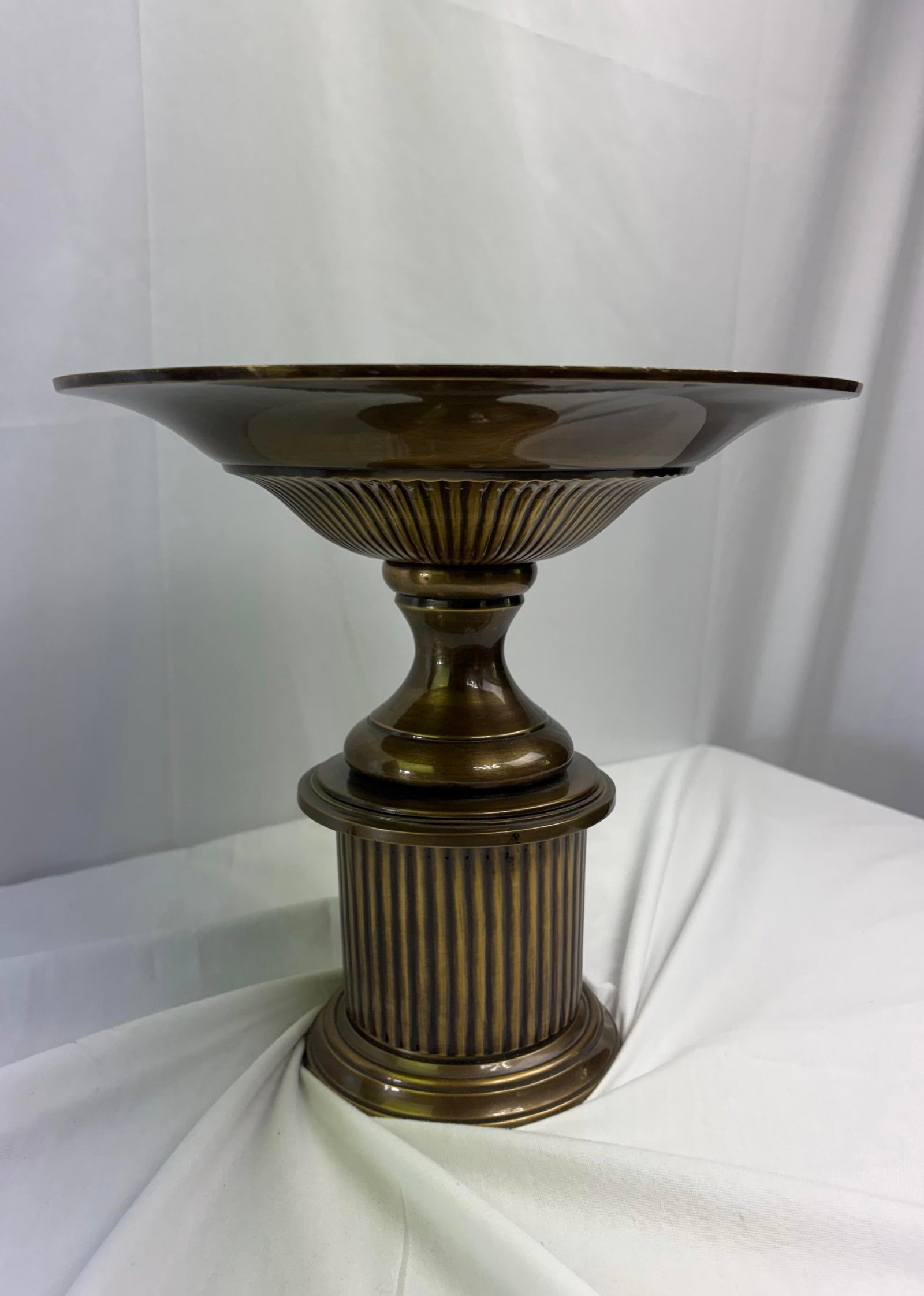 Pair of Bronze Neoclassical Fluted Tazzas - Mid Century - 2