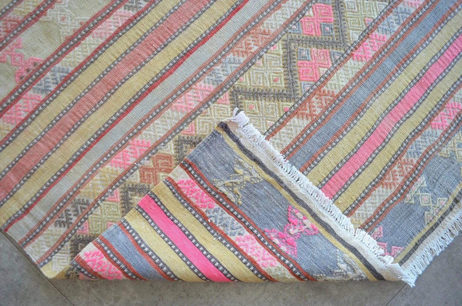 Vintage Anatolian Braided Rug Hand Woven Soft Colors Small Rug - 3'3" X 6'5" - 8
