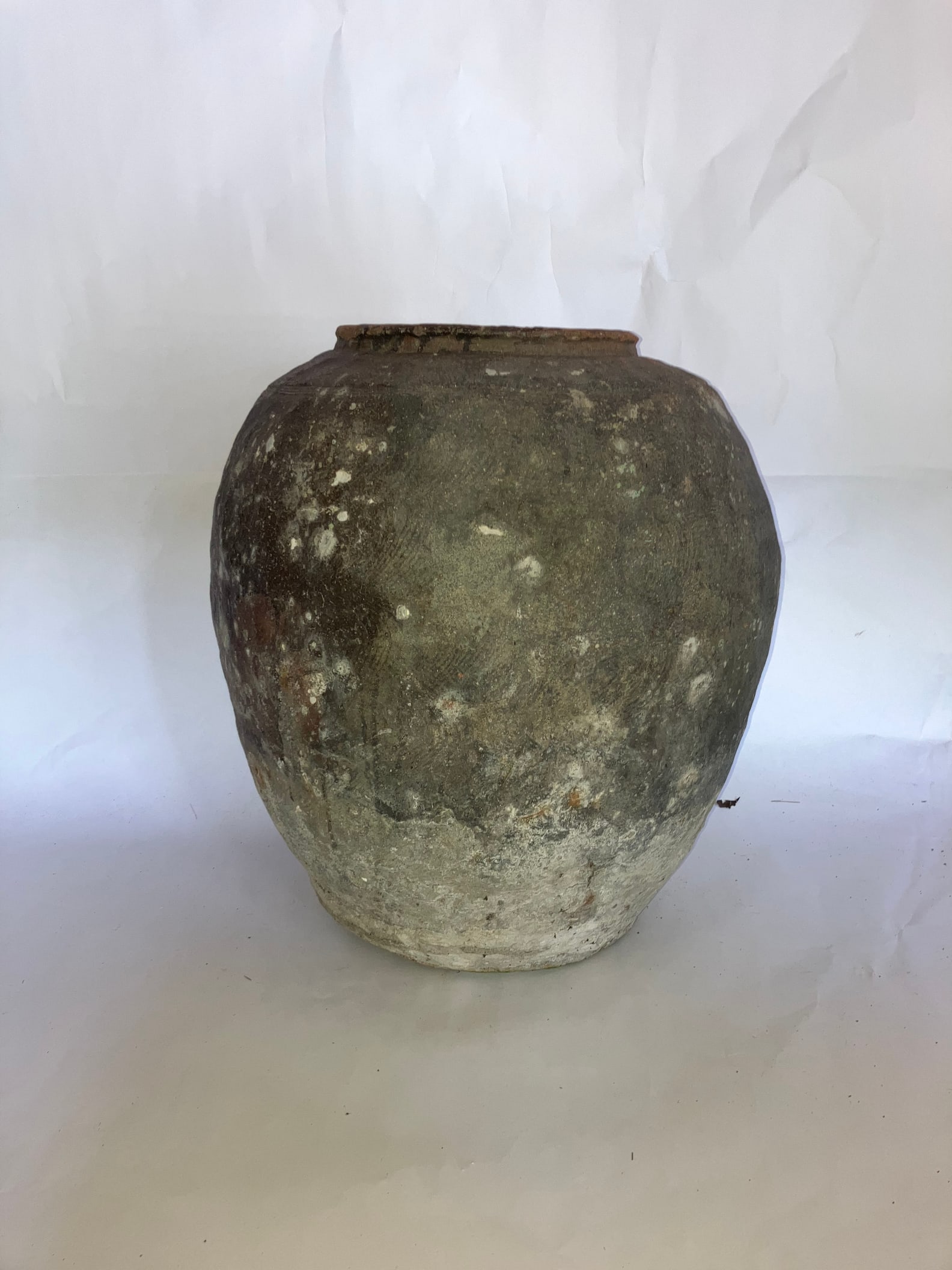 Ming Dynasty 16th Century Black Egg Export Vessel - 2