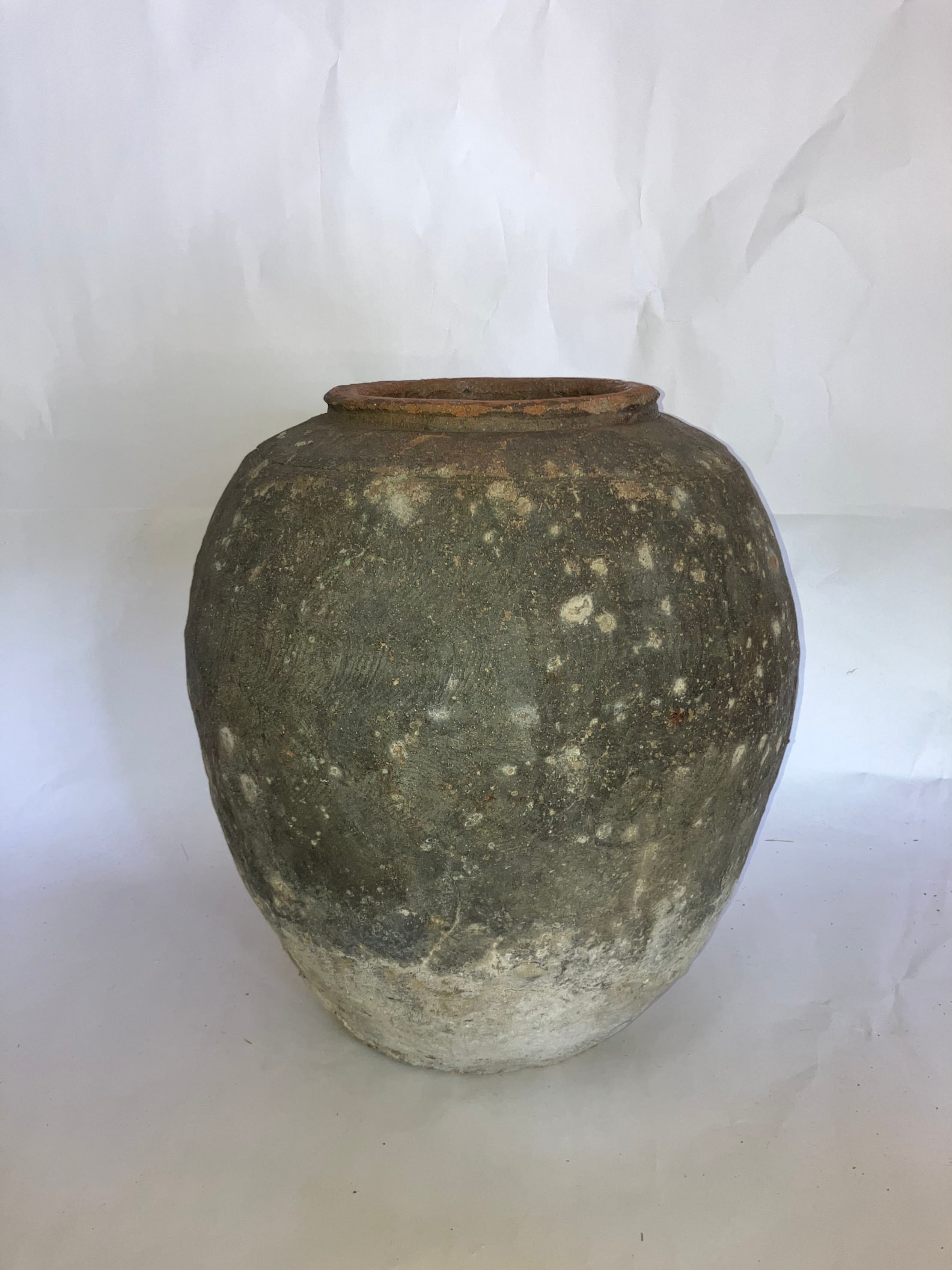 Ming Dynasty 16th Century Black Egg Export Vessel - 3