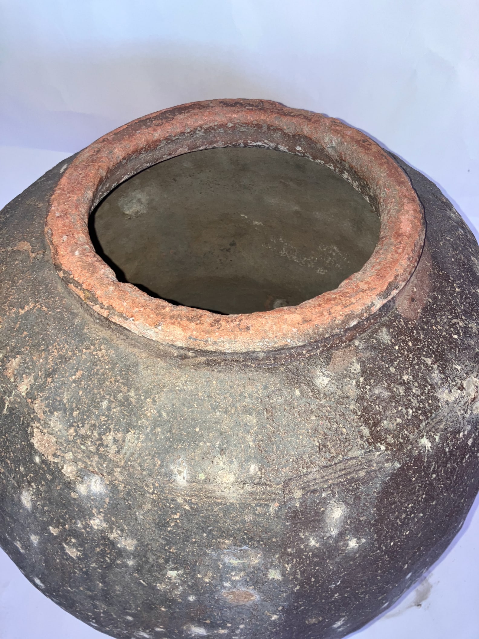 Ming Dynasty 16th Century Black Egg Export Vessel - 9