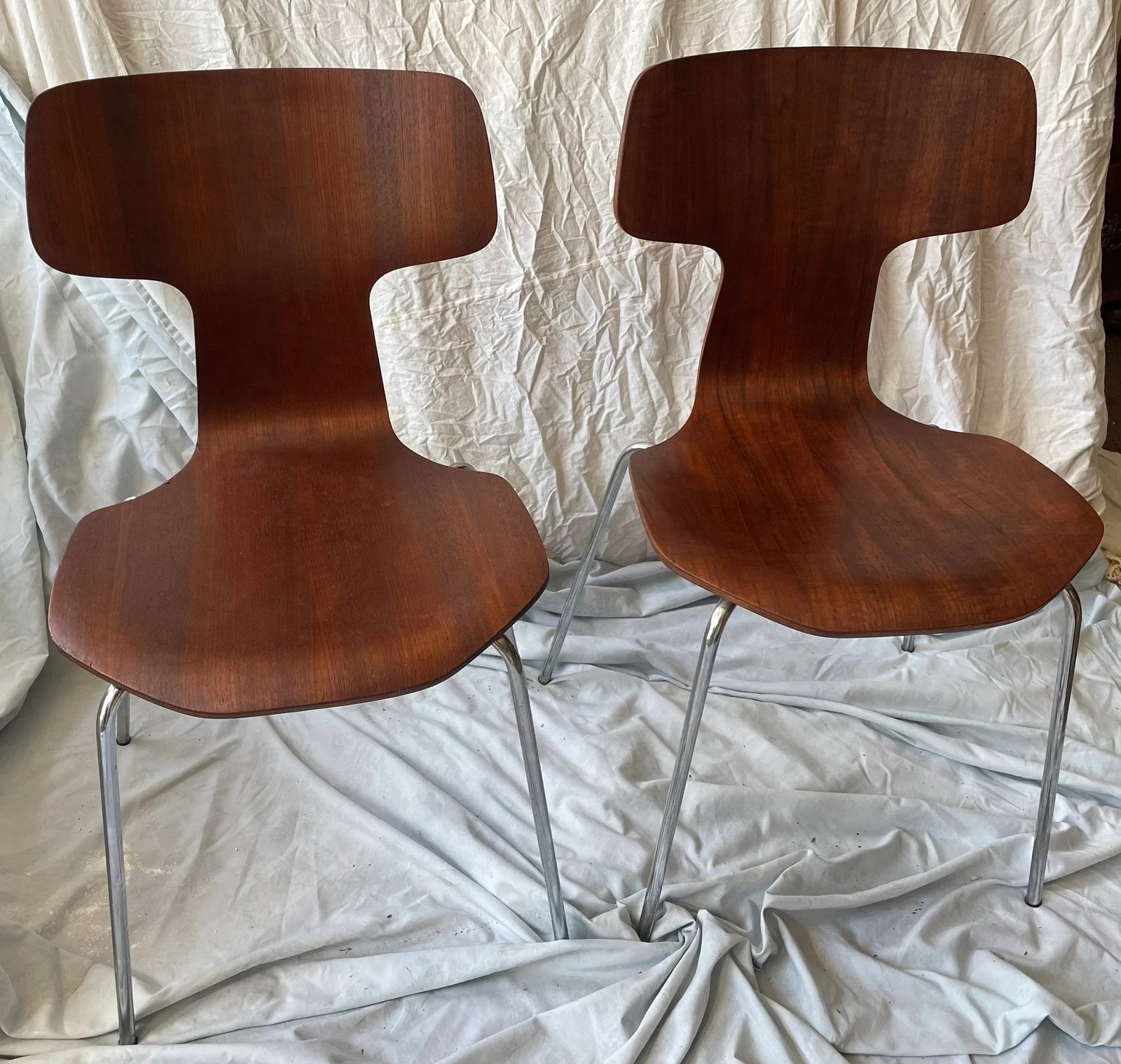 Fritz Hansen Denmark 1974 Plywood Hammer Stackable Chairs Set of 2 Refinished - 10
