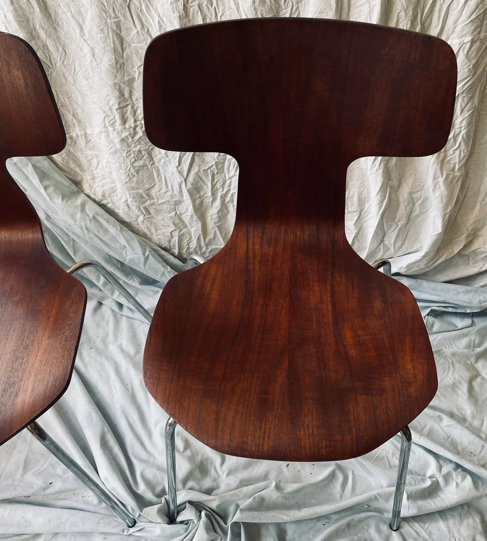 Fritz Hansen Denmark 1974 Plywood Hammer Stackable Chairs Set of 2 Refinished - 7