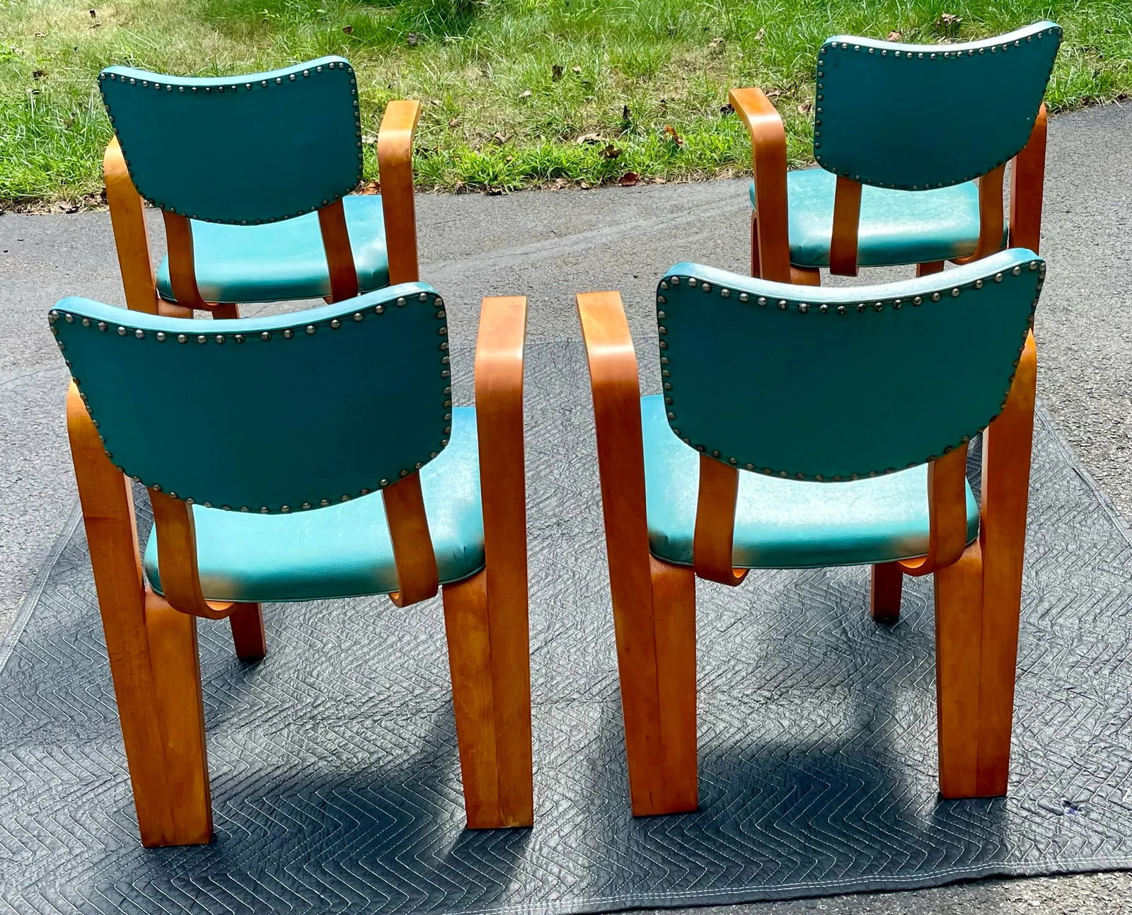 Thonet Mid Century Modern Bent Plywood Arm Chairs - Set of 4 - 4