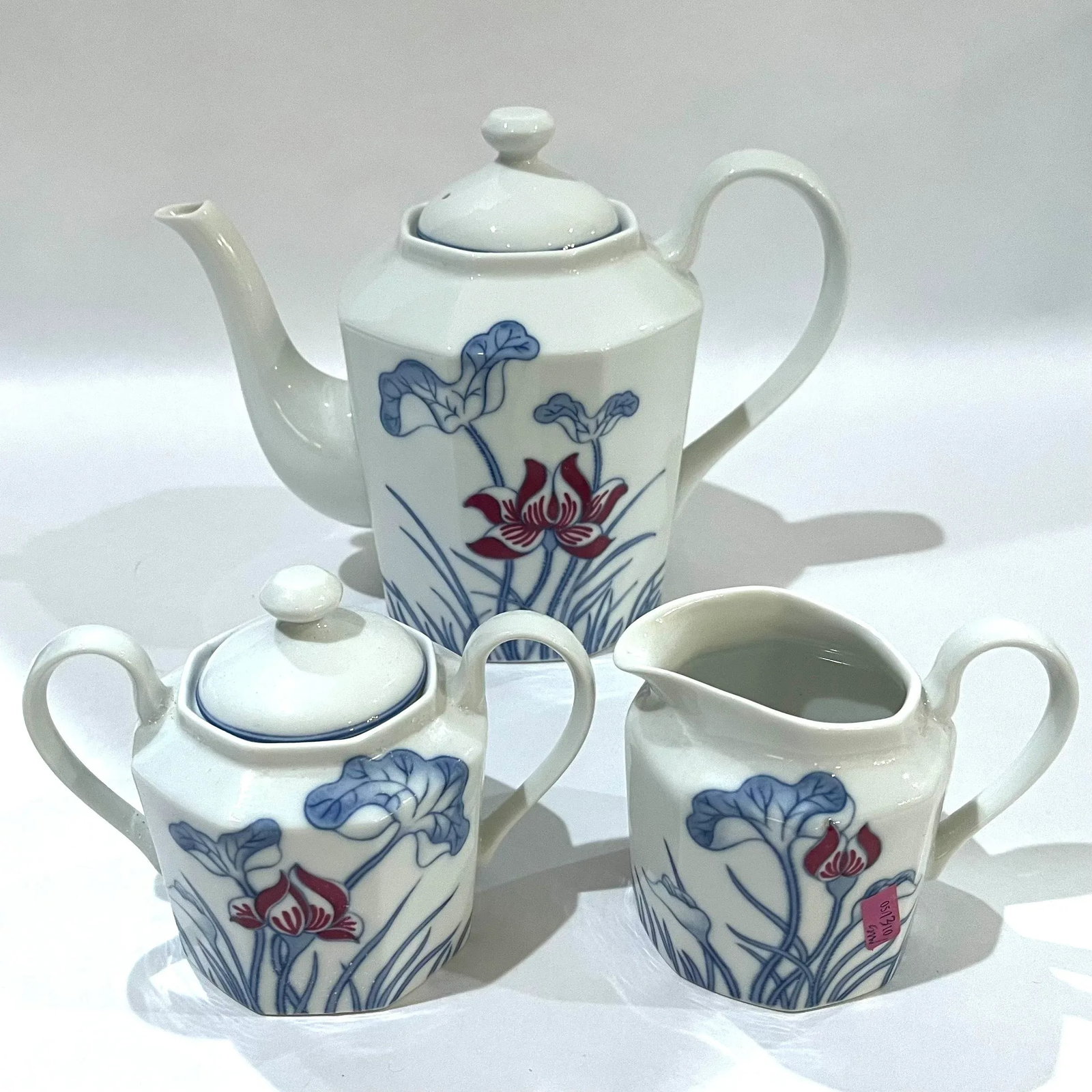 Rare - Fitz and Floyd Lotus Bleu 73 Piece Porcelain Dinnerware Service for 12 - Circa 1978 - 10