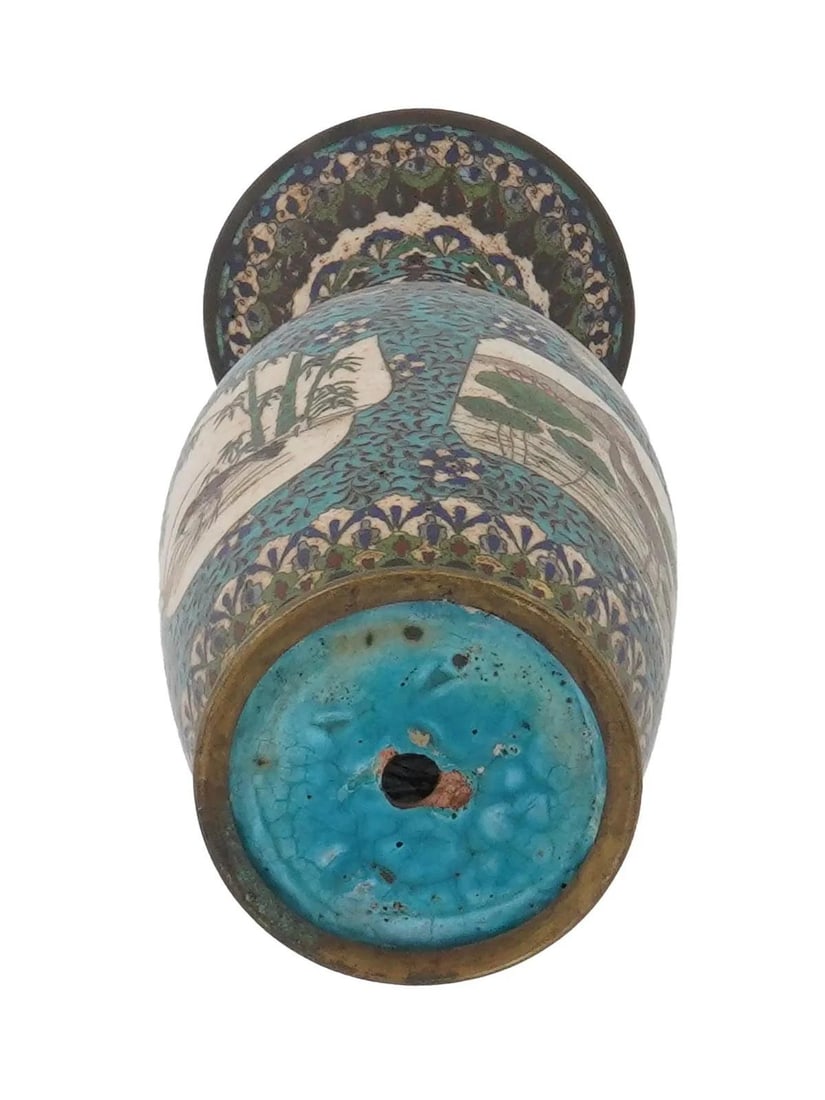 Late 19th Century Japanese Cloisonne Vase With Cranes, Ducks and Blossoms, Meiji Era - 6