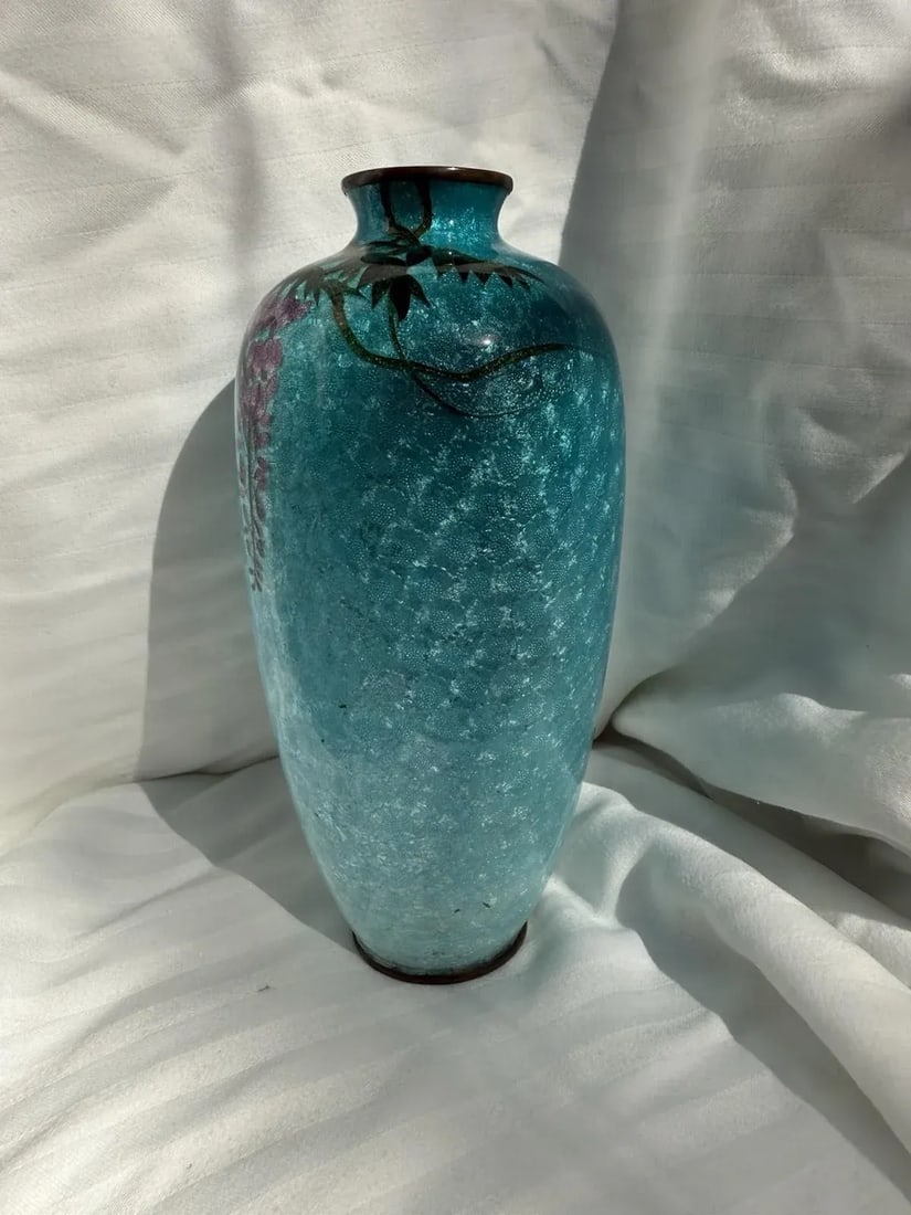 Japanese Cloisonne Enamel Vase Wisteria Ice Blue Ground 7 in Antique Meiji Era - 13