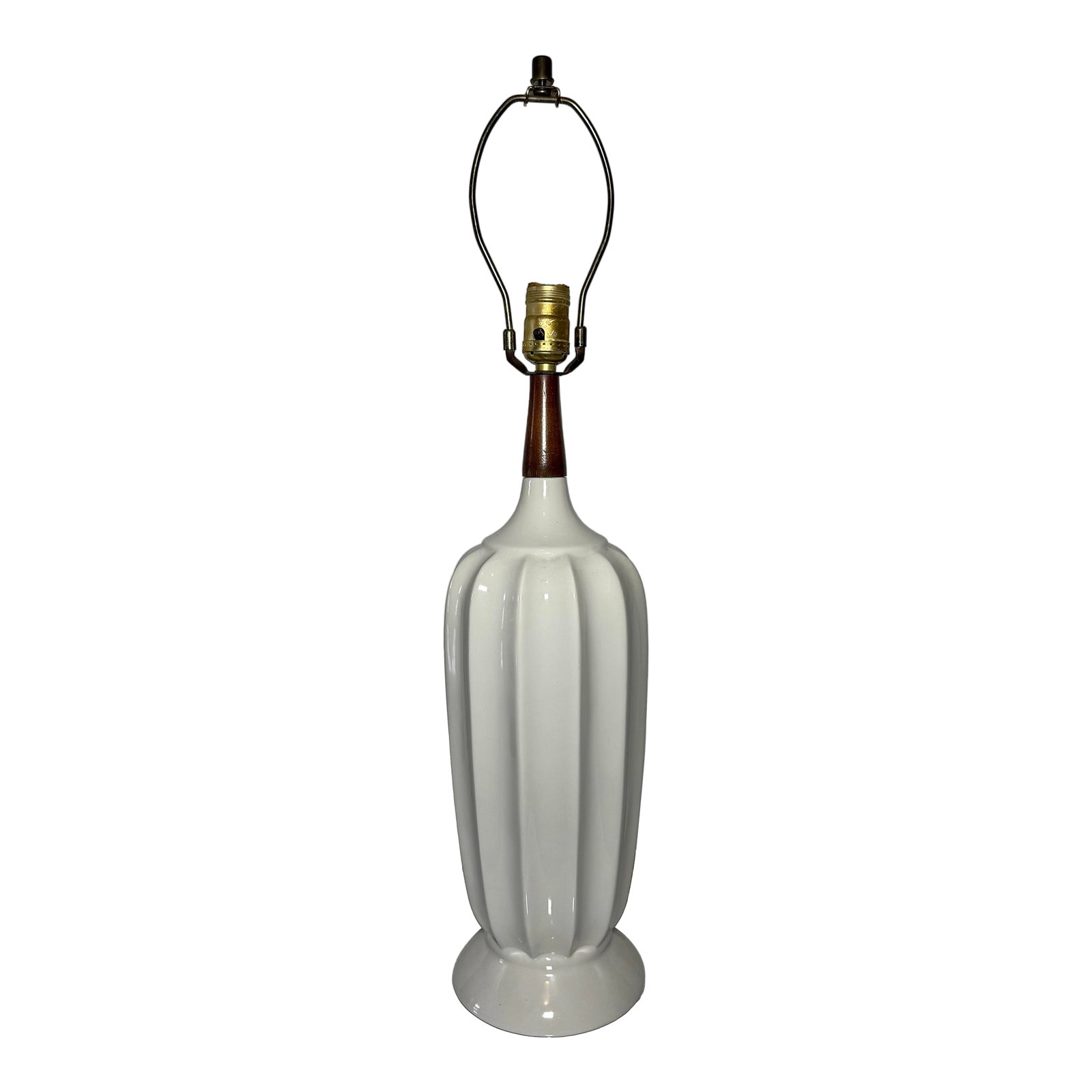 Mid 20th Century Elegant Vintage Mid-Century Danish Modern Ceramic Fluted Table Lamp With Walnut Acc (1 of 11)