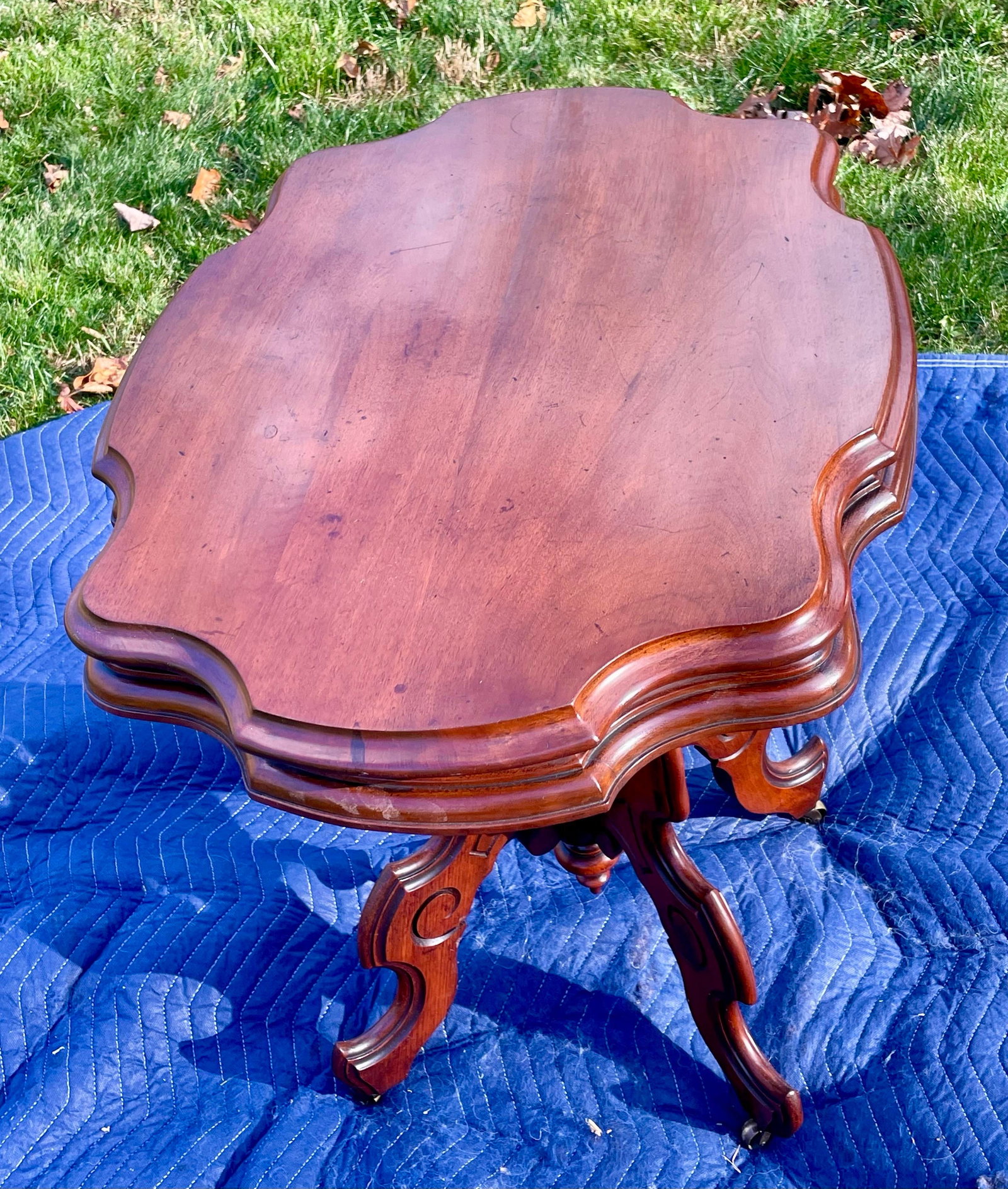 Antique Victorian Turtle Top Parlor Table - 5