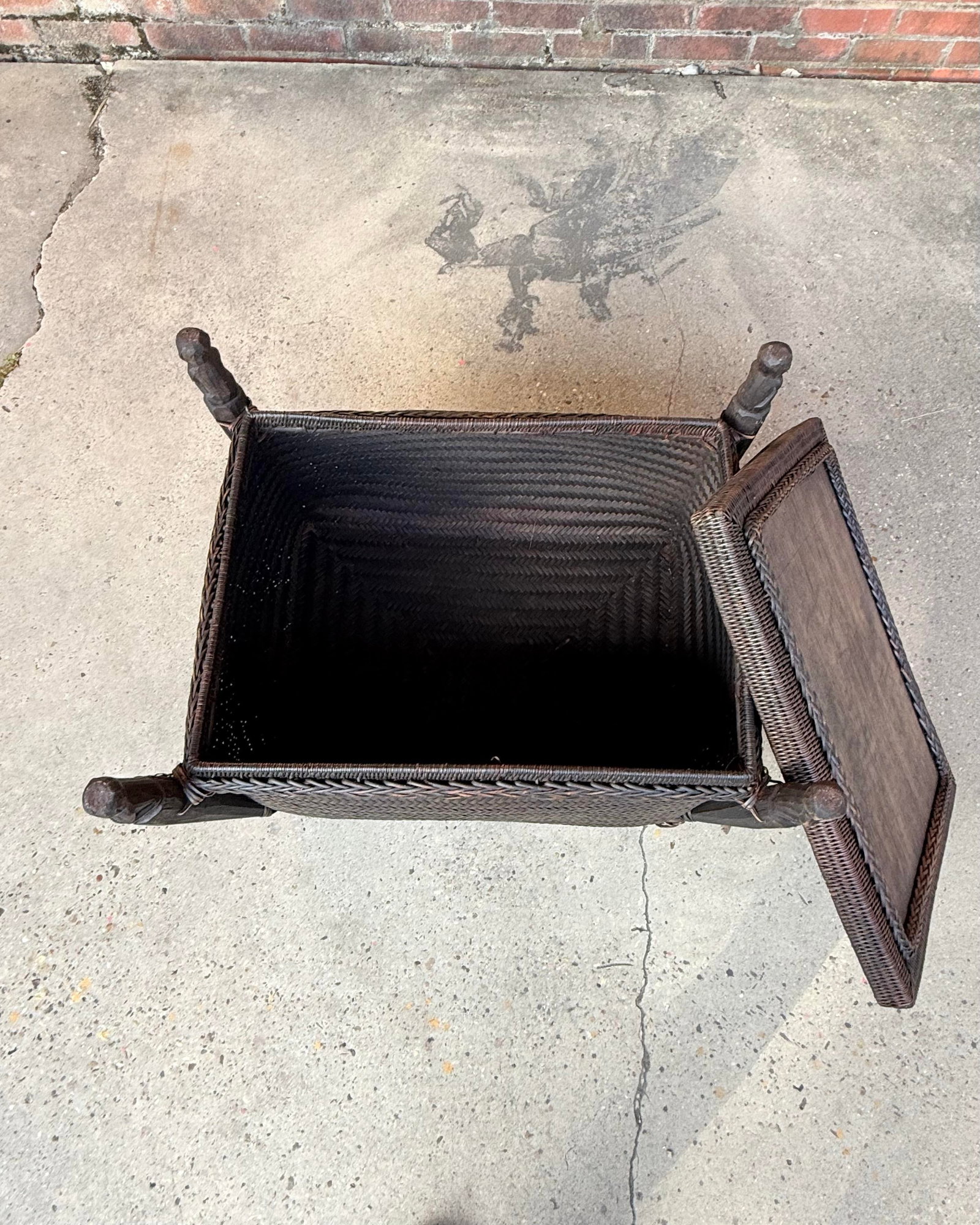 Mid-20th Century Thai Woven Rattan Basket Table With Carved Figures - 10