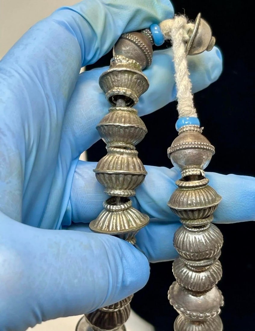Antique Afghani Silver Balochi Bead Necklace. Antique Afghanistan Jewelry - 10