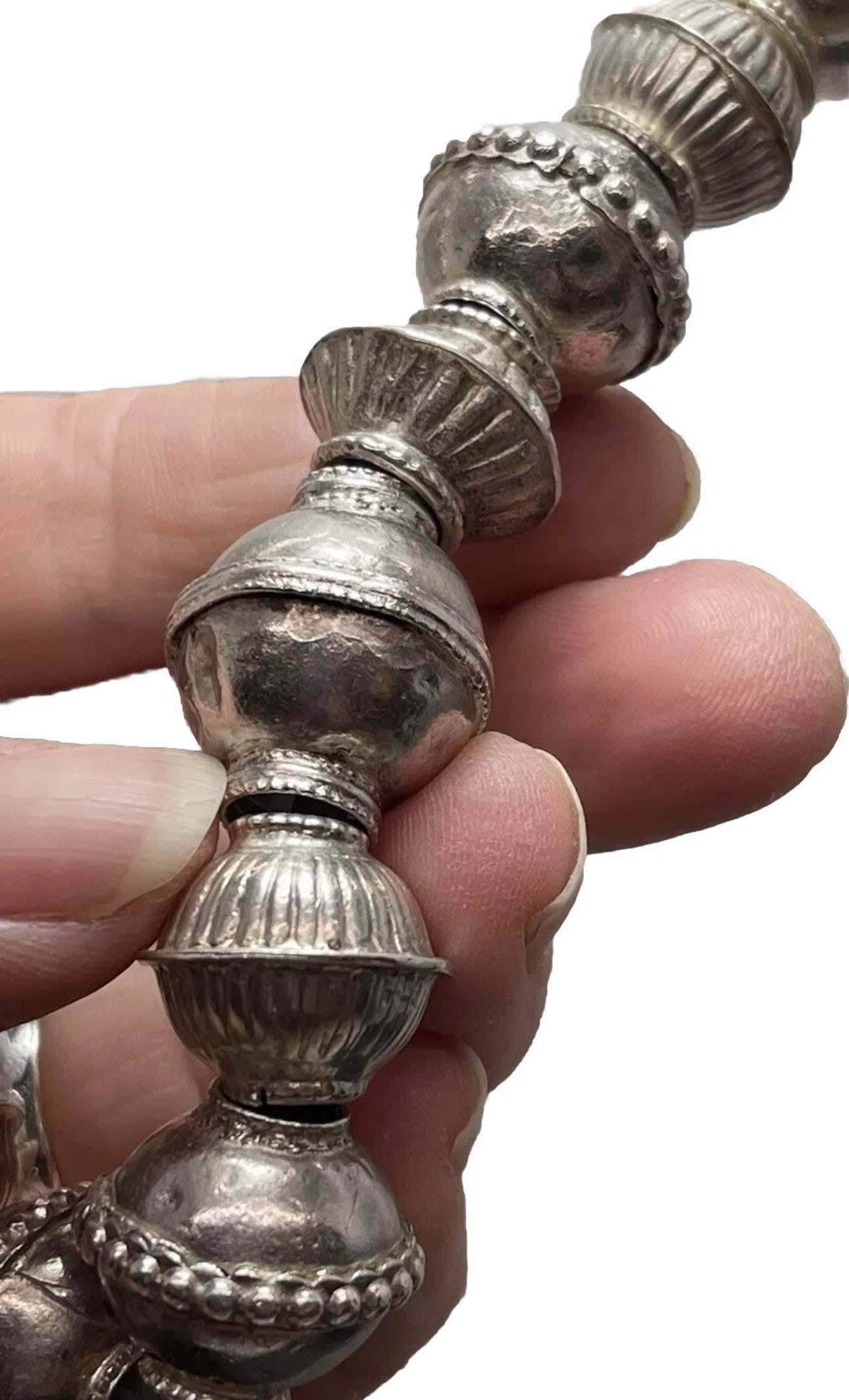 Antique Afghani Silver Balochi Bead Necklace. Antique Afghanistan Jewelry - 5