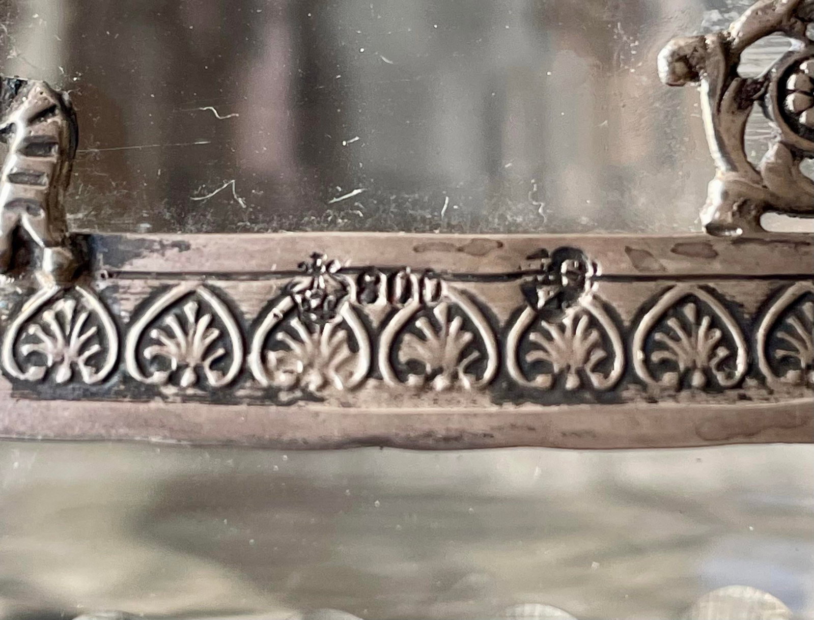 Early 20th Century Neoclassical Laurel Wreath Griffins Urn 800 Silver Decorated Rimmed Glass Bowl - 3