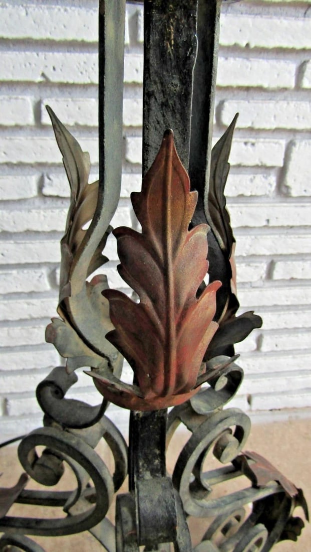 1920s French Art Deco Wrought Iron Scrollwork and Leaves Tripod Floor Lamp and Shade - 15