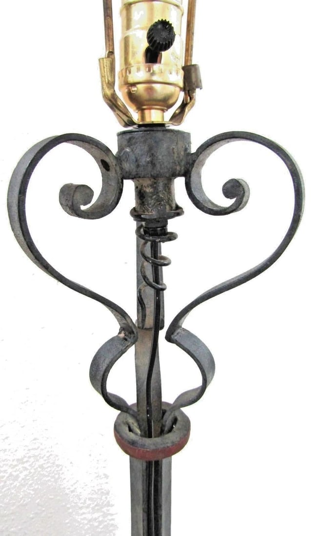 1920s French Art Deco Wrought Iron Scrollwork and Leaves Tripod Floor Lamp and Shade - 6