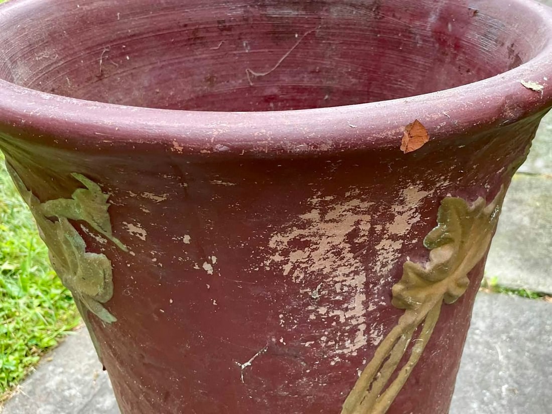 1900s Large Peters & Reed Moss Aztec Red and Gold Glazed Ceramic Umbrella Stand, Signed - 4