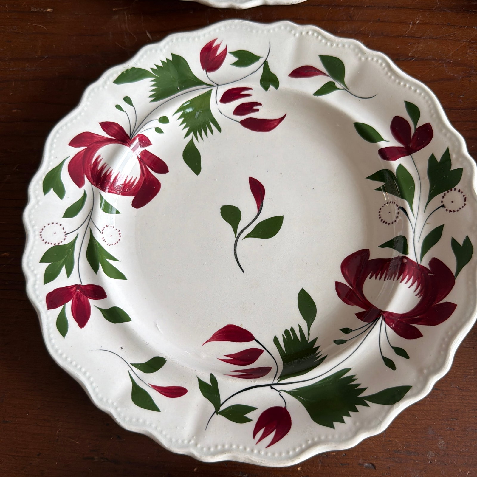 A Very Nice Set of 7 of Antique Staffordshire Early Adam's Rose Plates, Circa 1830 - 8