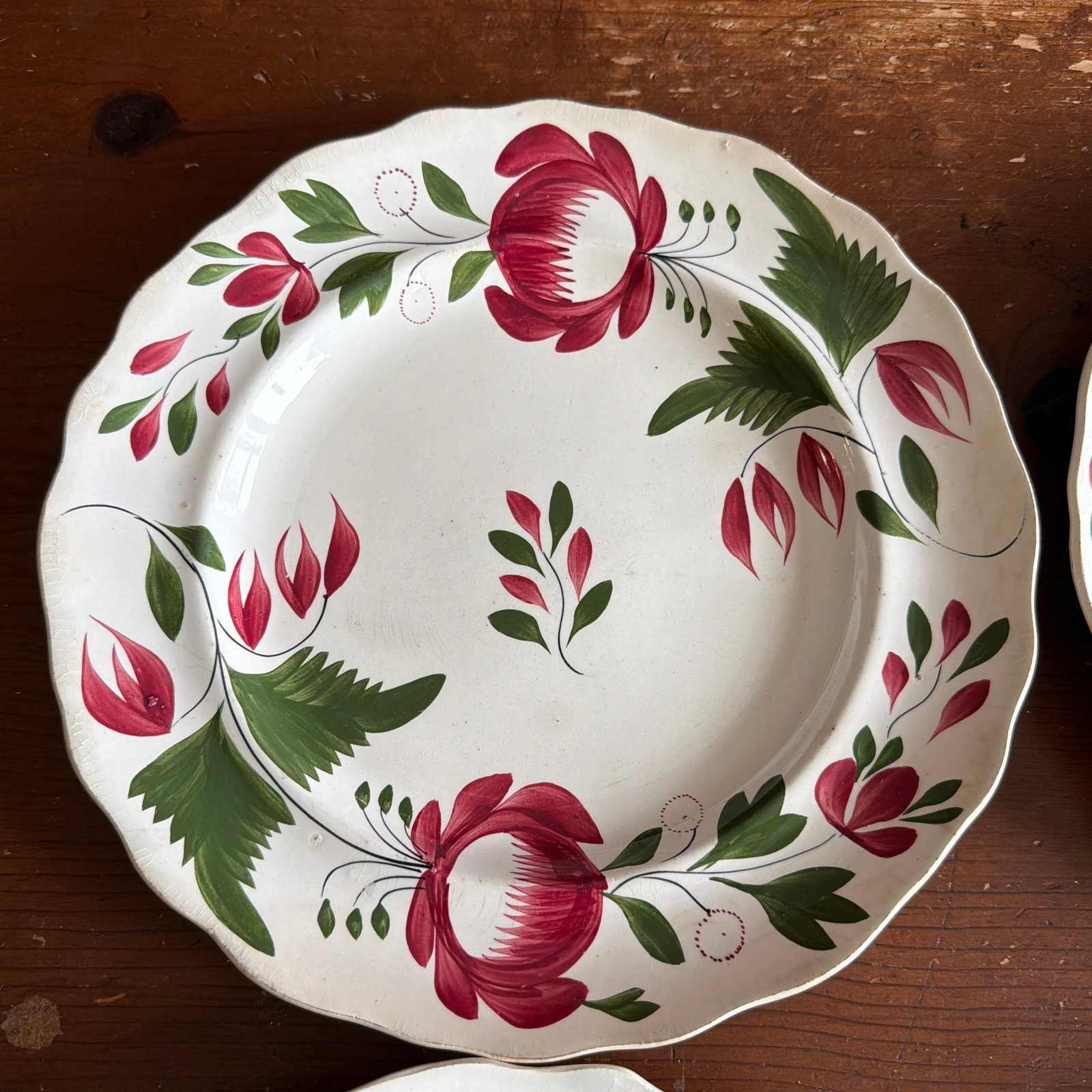 A Very Nice Set of 7 of Antique Staffordshire Early Adam's Rose Plates, Circa 1830 - 3