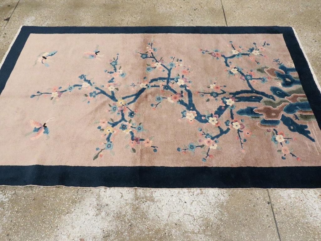 Galerie Shabab Collection Mid-20th Century Handmade Chinese Art Deco Accent Rug - 5