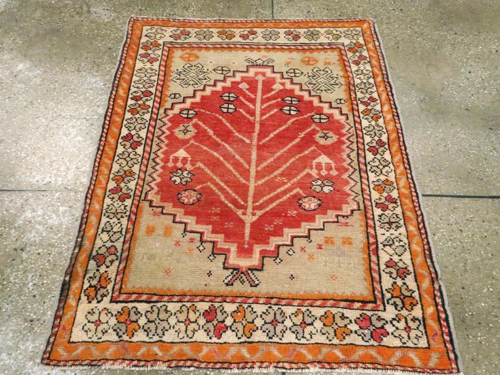 Galerie Shabab Collection Mid-20th Century Turkish Anatolian Throw Rug - 2