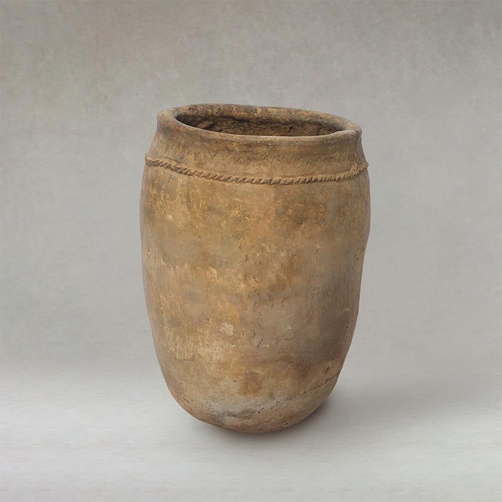 Early 20th Century Berber Antique Unglazed Clay Storage Pot, Morocco - 2