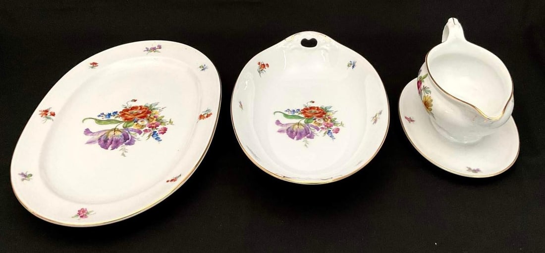 1980s Exceptional Set of Furstenberg "Ancestral Dresden" China - 71 Pieces - 11