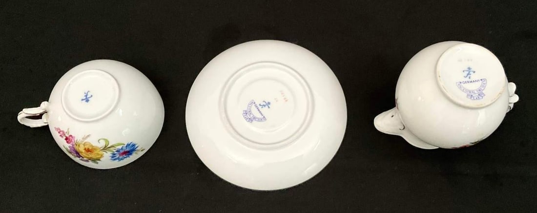 1980s Exceptional Set of Furstenberg "Ancestral Dresden" China - 71 Pieces - 12