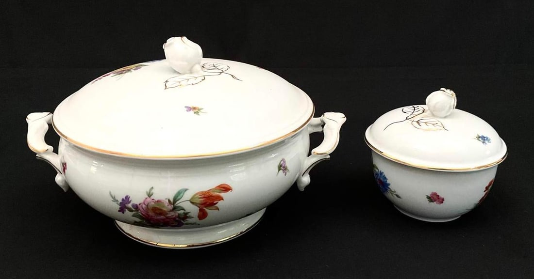 1980s Exceptional Set of Furstenberg "Ancestral Dresden" China - 71 Pieces - 15