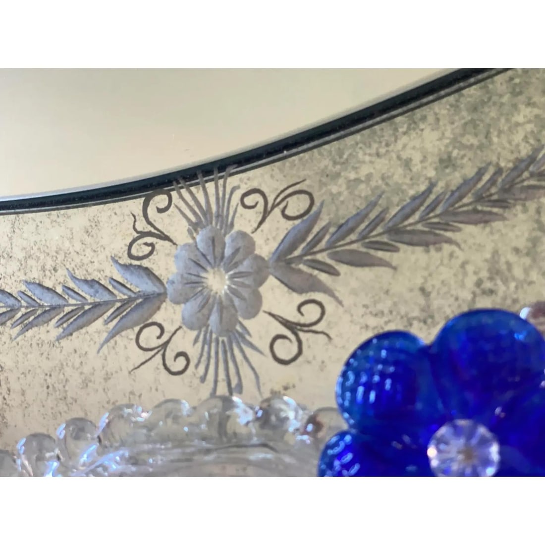 Hand-Carved Venetian Oval Mirror in Murano Glass Style, Early 21st Century - 3