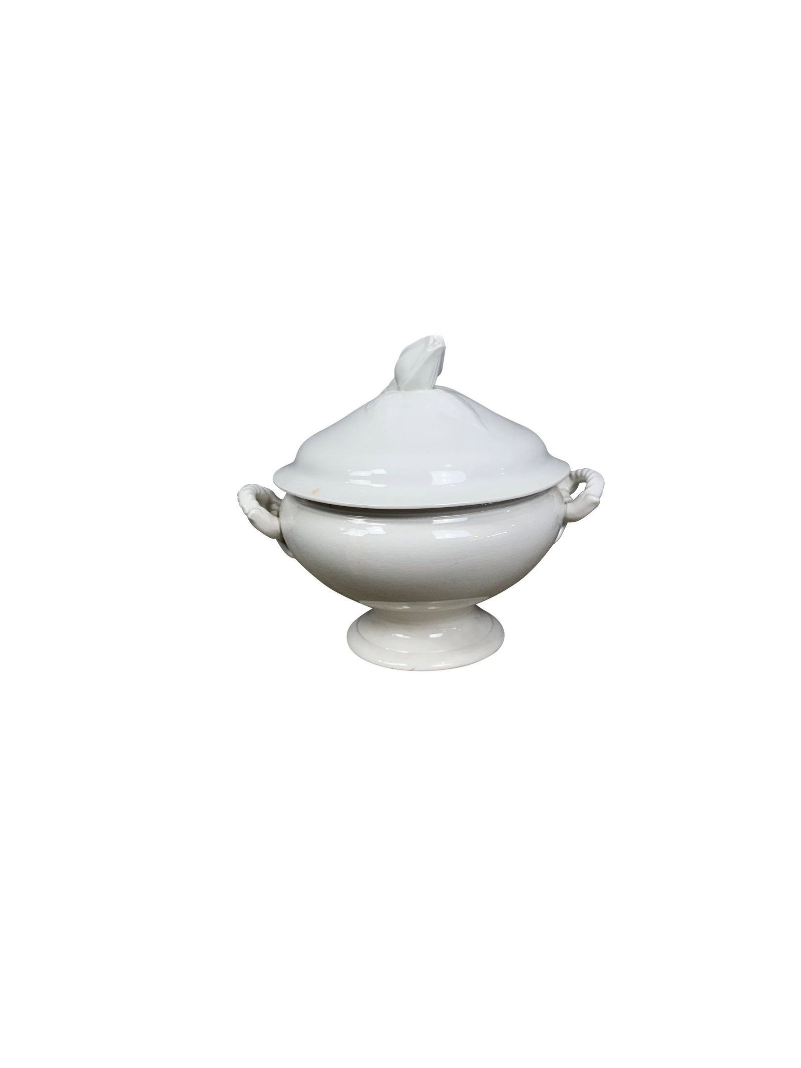 1940s Boch La Louviere Belgian Soup Tureen With Tulip Handle - 2