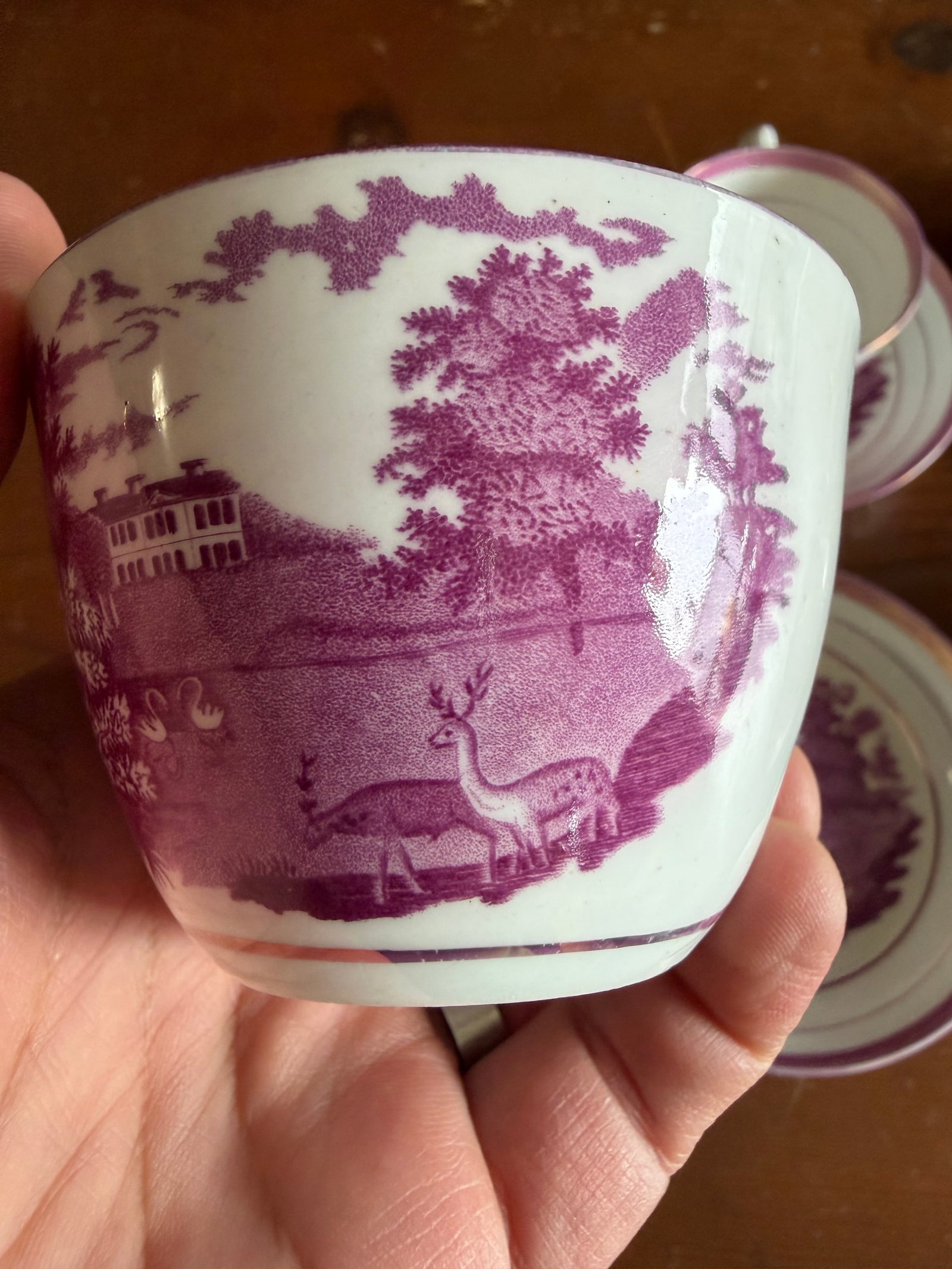 1805 Rare Antique Set of Four Pink Lustre and Bat Printed Pearlware Handled Cups and Saucers, Attrib - 10