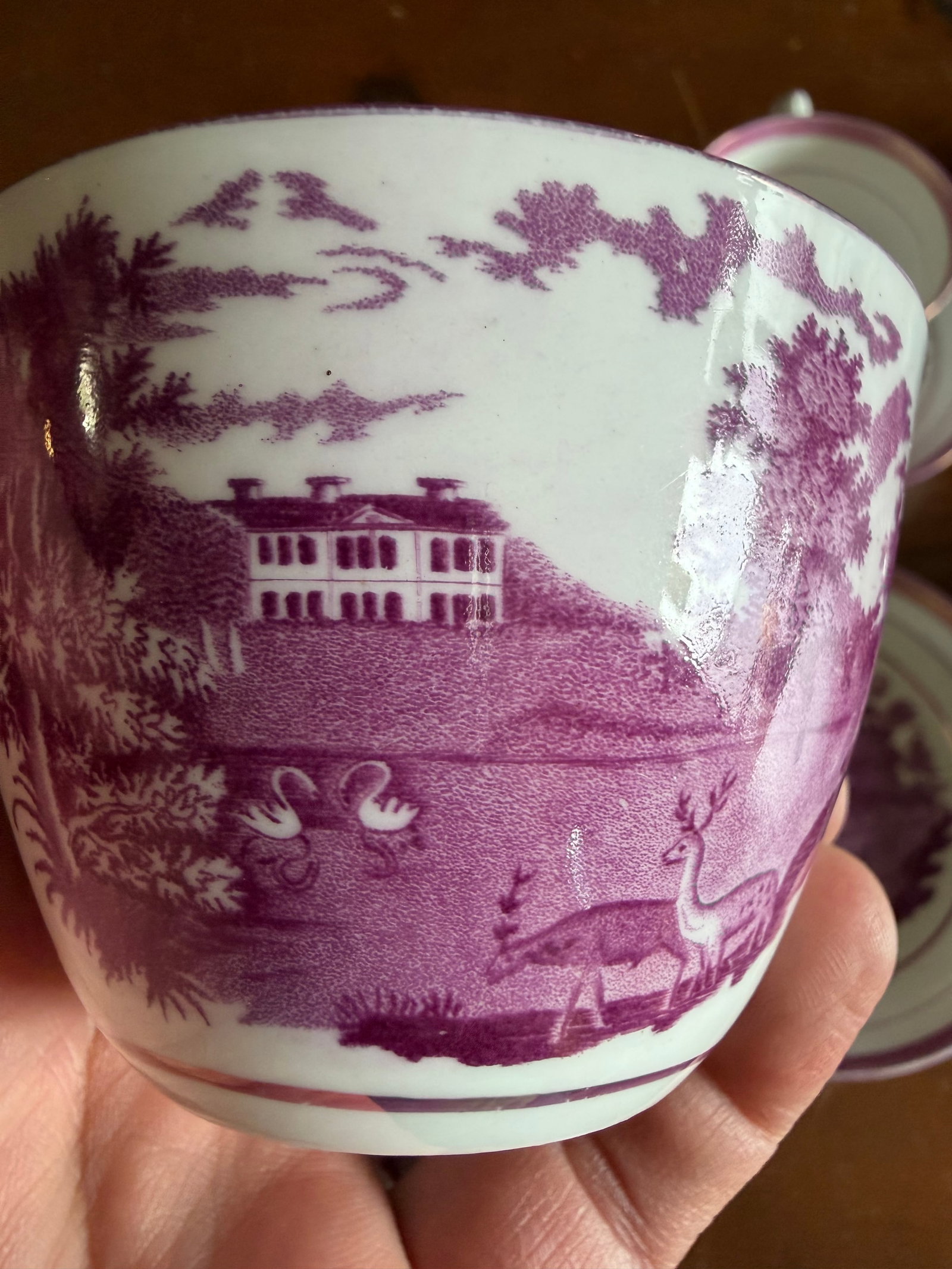1805 Rare Antique Set of Four Pink Lustre and Bat Printed Pearlware Handled Cups and Saucers, Attrib - 11