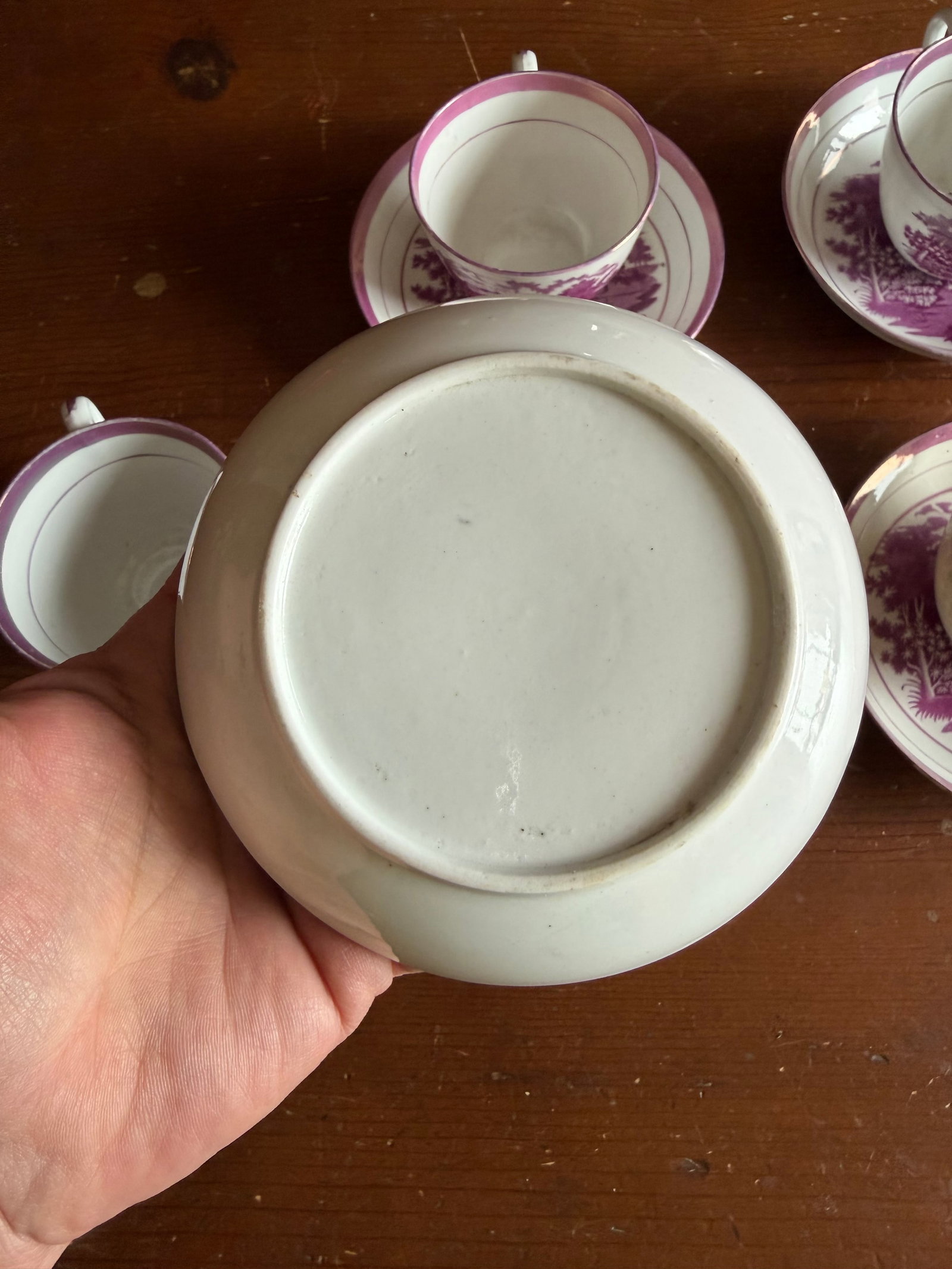 1805 Rare Antique Set of Four Pink Lustre and Bat Printed Pearlware Handled Cups and Saucers, Attrib - 7