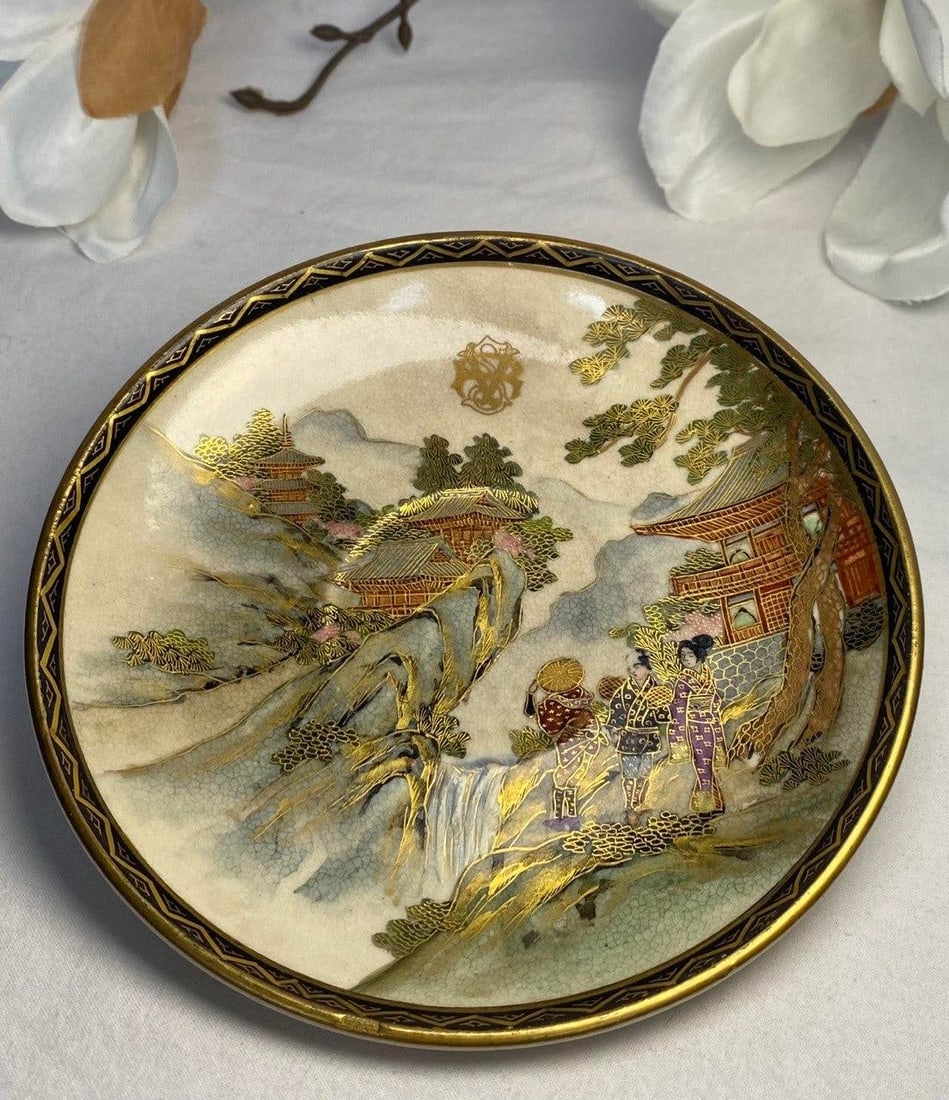 Antique Meiji Period Satsuma Gilt Landscape Plate, Signed KÅten Workshop, Circa 1890 - 2
