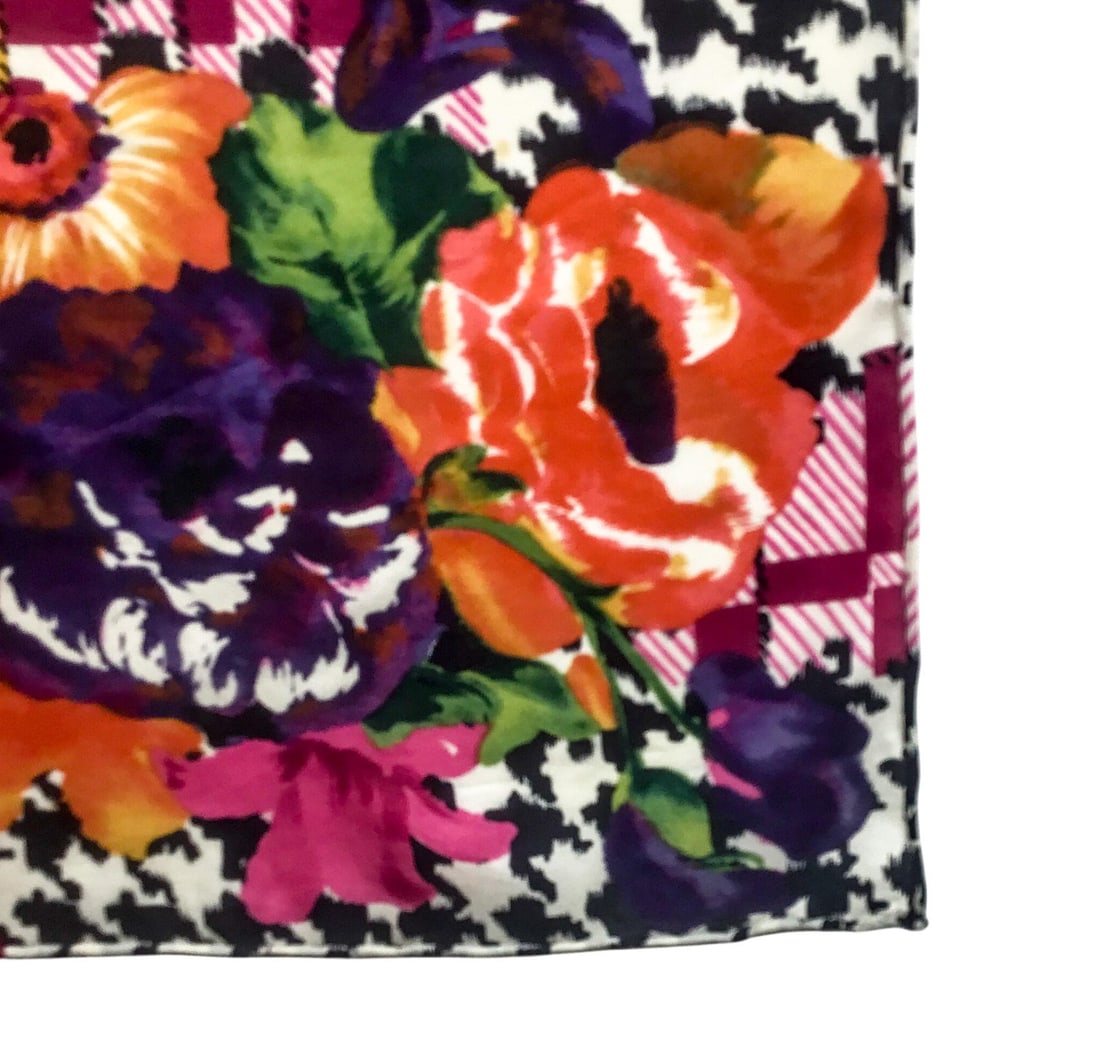 Pure Silk Crepe De Chine Vintage Scarf With Wall Hanging Scarf Holder - 11