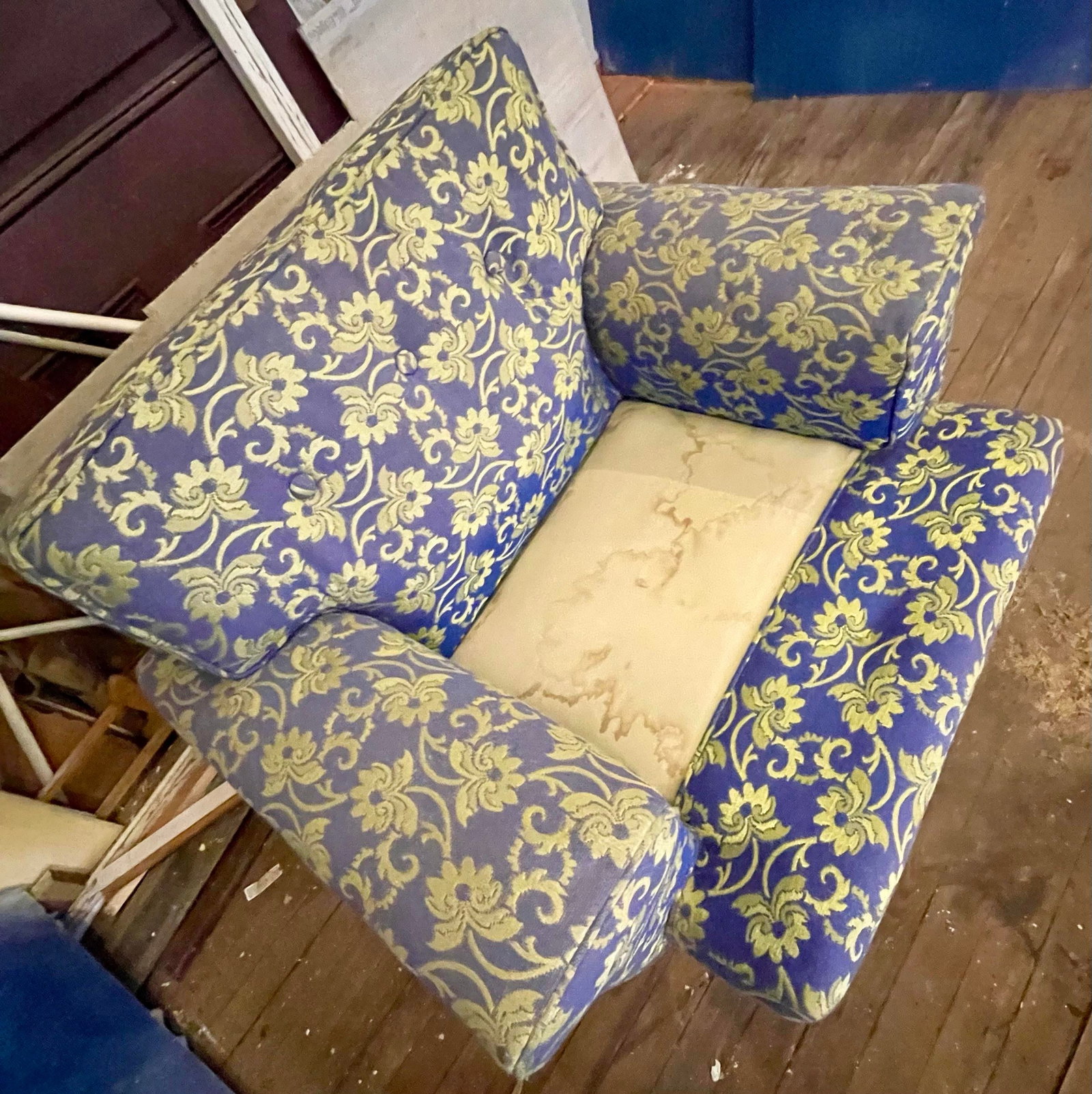 Mid 20th Century Blue Shiny & Matt Lime Green Floral Upholstery Club Lounge Chair - 6