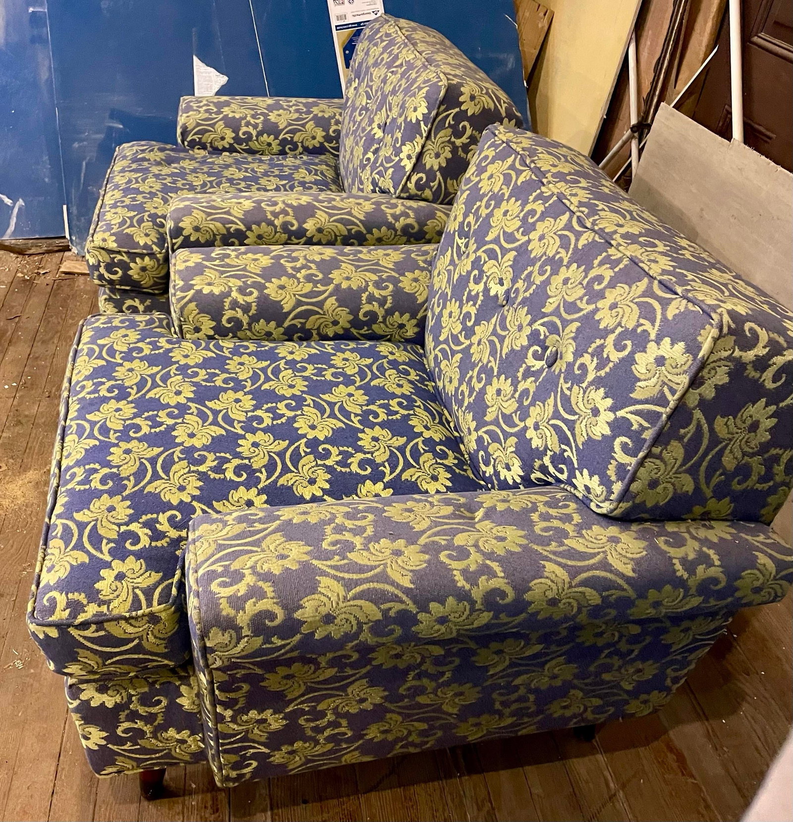 Mid 20th Century Blue Shiny & Matt Lime Green Floral Upholstery Club Lounge Chair - 7
