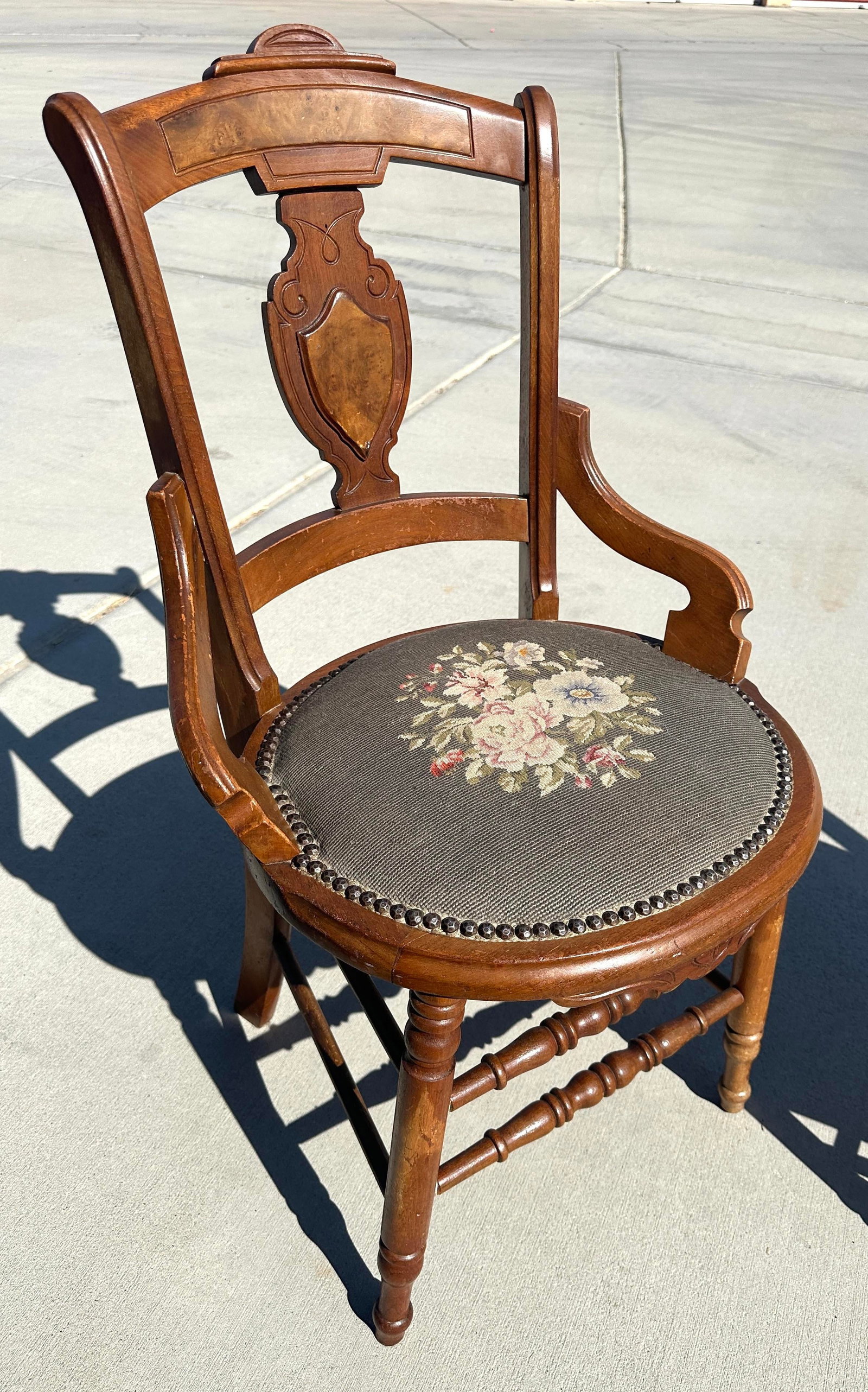 Set of 3 Antique 19th Century Needlepoint Chairs - 4