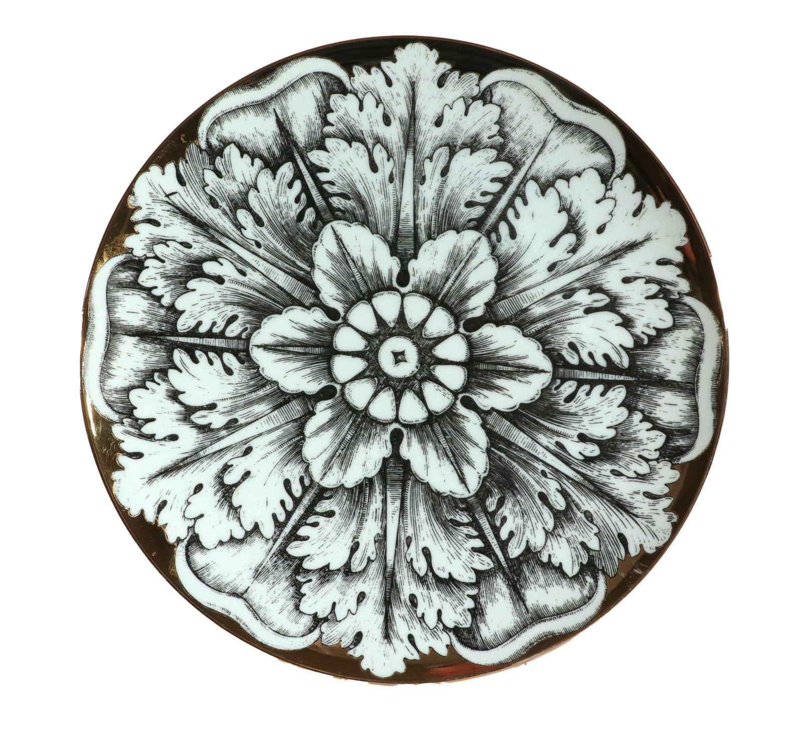 Rosoni Pattern Piero Fornasetti Porcelain Plates, a Numbered Set of Six - 7
